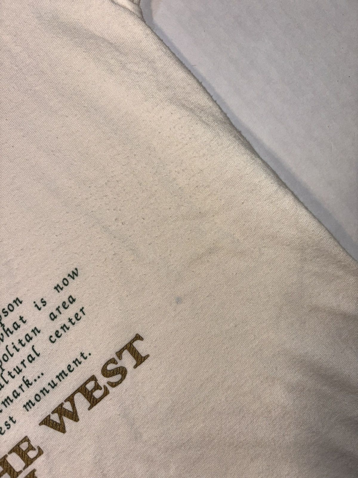 Fruit Of The Loom Vtg St Louis Missouri City Tourist Souvenir 90’s USA Tshirt Size US L / EU 52-54 / 3 - 6 Thumbnail