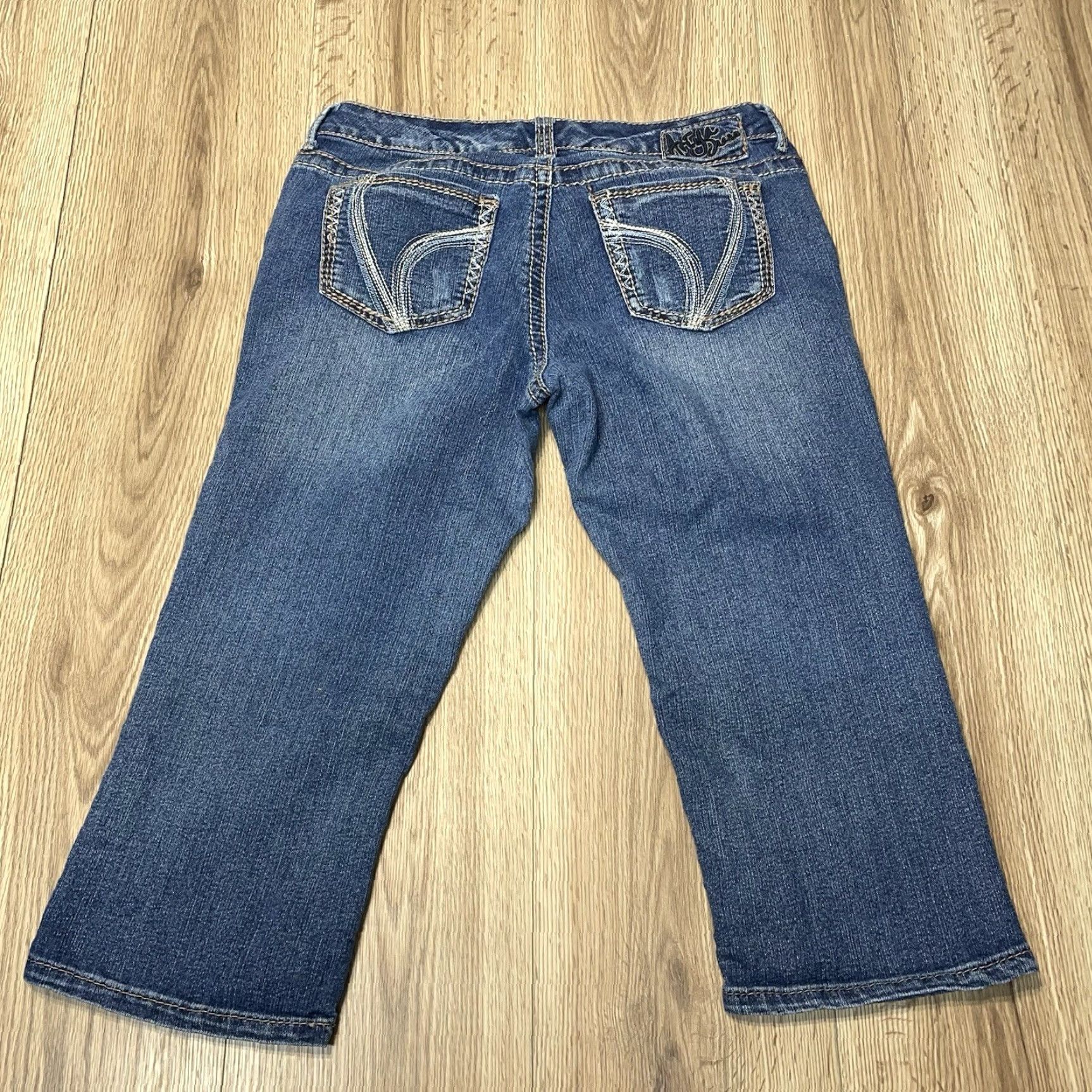Vintage VINTAGE Artya Women’s Jeans Capri 9/10 Blue Casual Made in USA Size 30" / US 8 / IT 44 - 8 Thumbnail