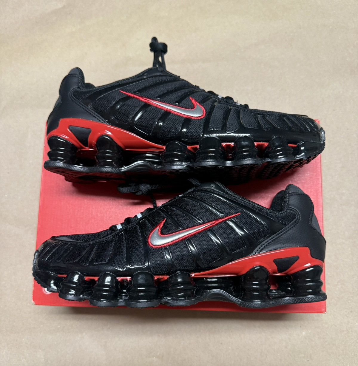 Nike Shox TL Black University Red Mens size 9.5 shoes NEW! - www 