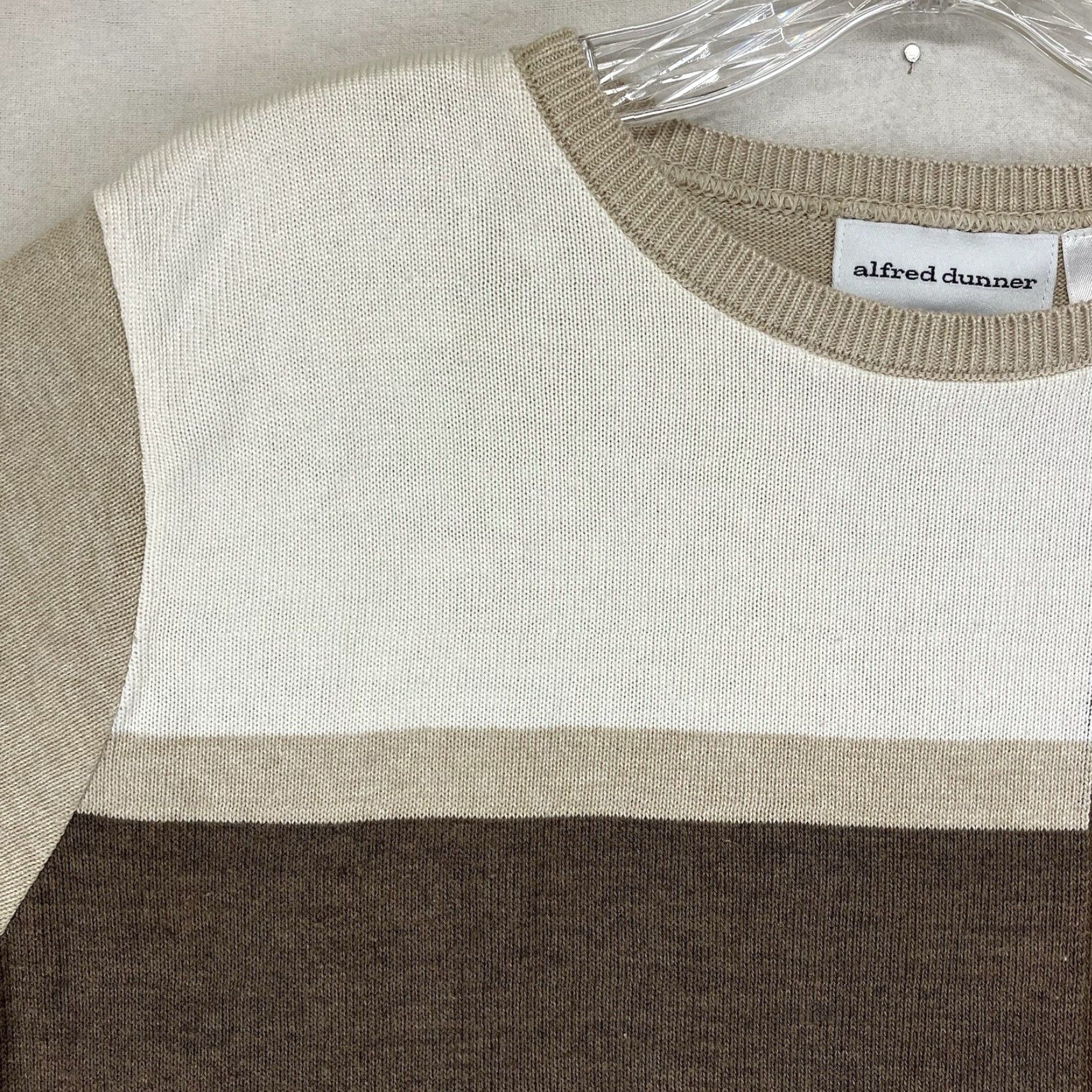 Vintage VINTAGE Alfred Dunner Women’s Sweater M Beige Geometric Pullover Knit Top 70s Retro Casual Size M / US 6-8 / IT 42-44 - 5 Thumbnail