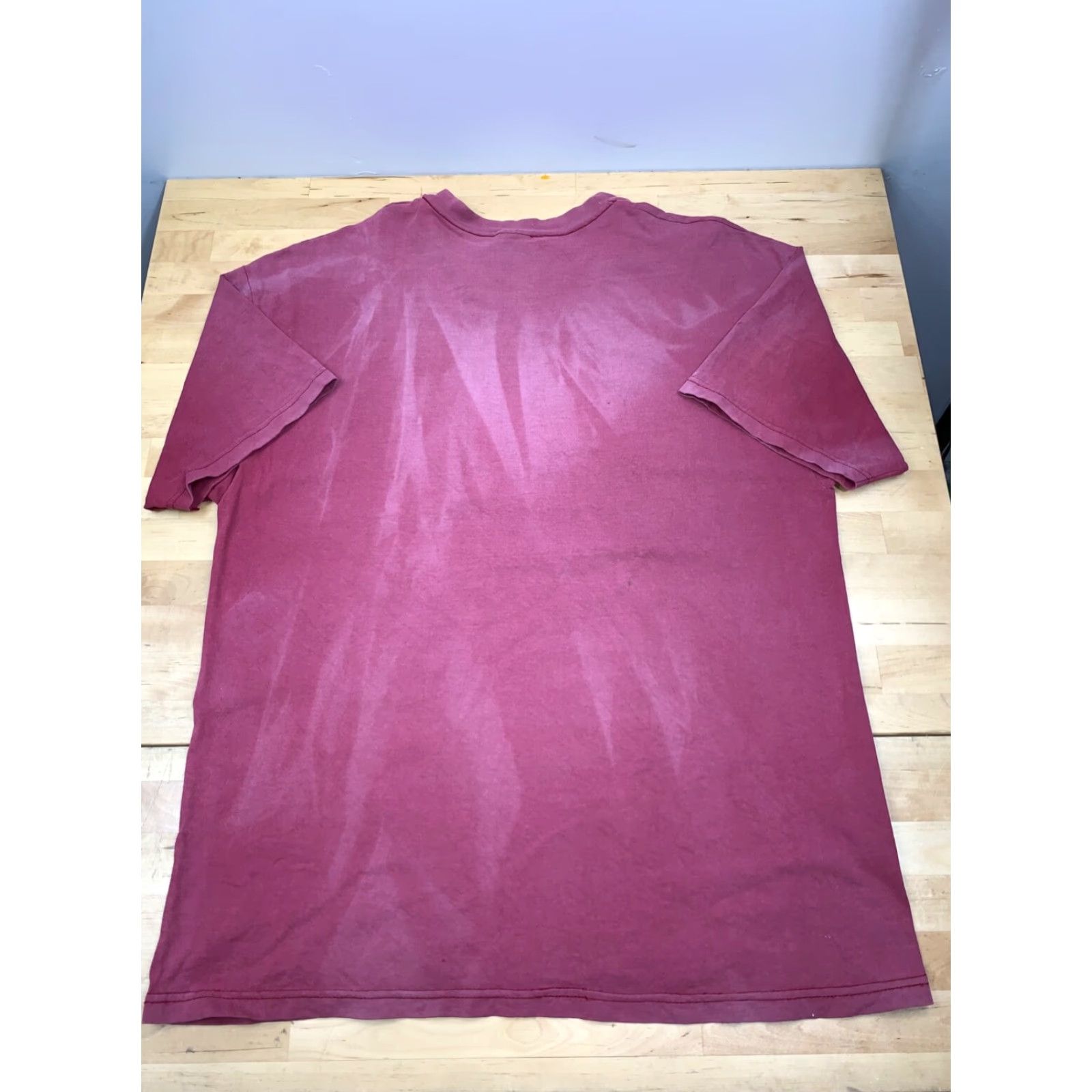 Hanes VINTAGE Coca Cola Red Logo T Shirt XL Distress Single Stitch 5237 Hanes Heavyweight Mens 90s USA Logo Crew Neck Short Sleeve Vintage Size US XL / EU 56 / 4 - 3 Thumbnail
