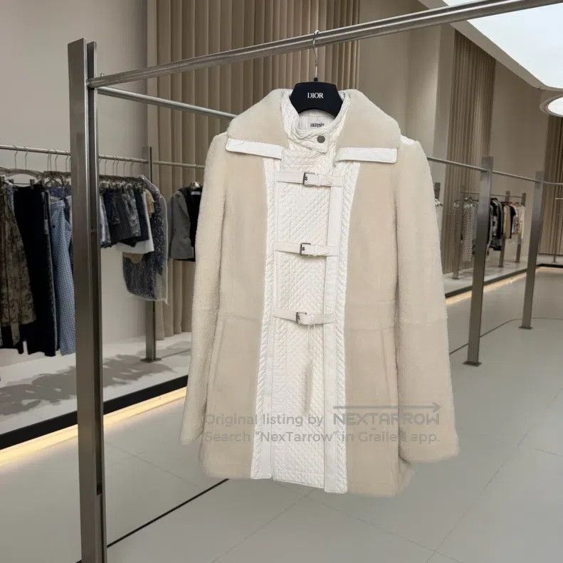 Hermes Hermes Beige lambswool mid-length cotton-padded jacket Size XXS / US 00 / IT 34 - 1 Thumbnail
