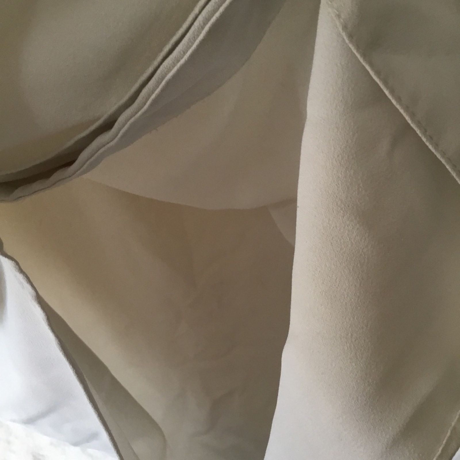Ann Taylor Ann Taylor Light Beige Sleeveless Button Blouse Size M / US 6-8 / IT 42-44 - 5 Thumbnail