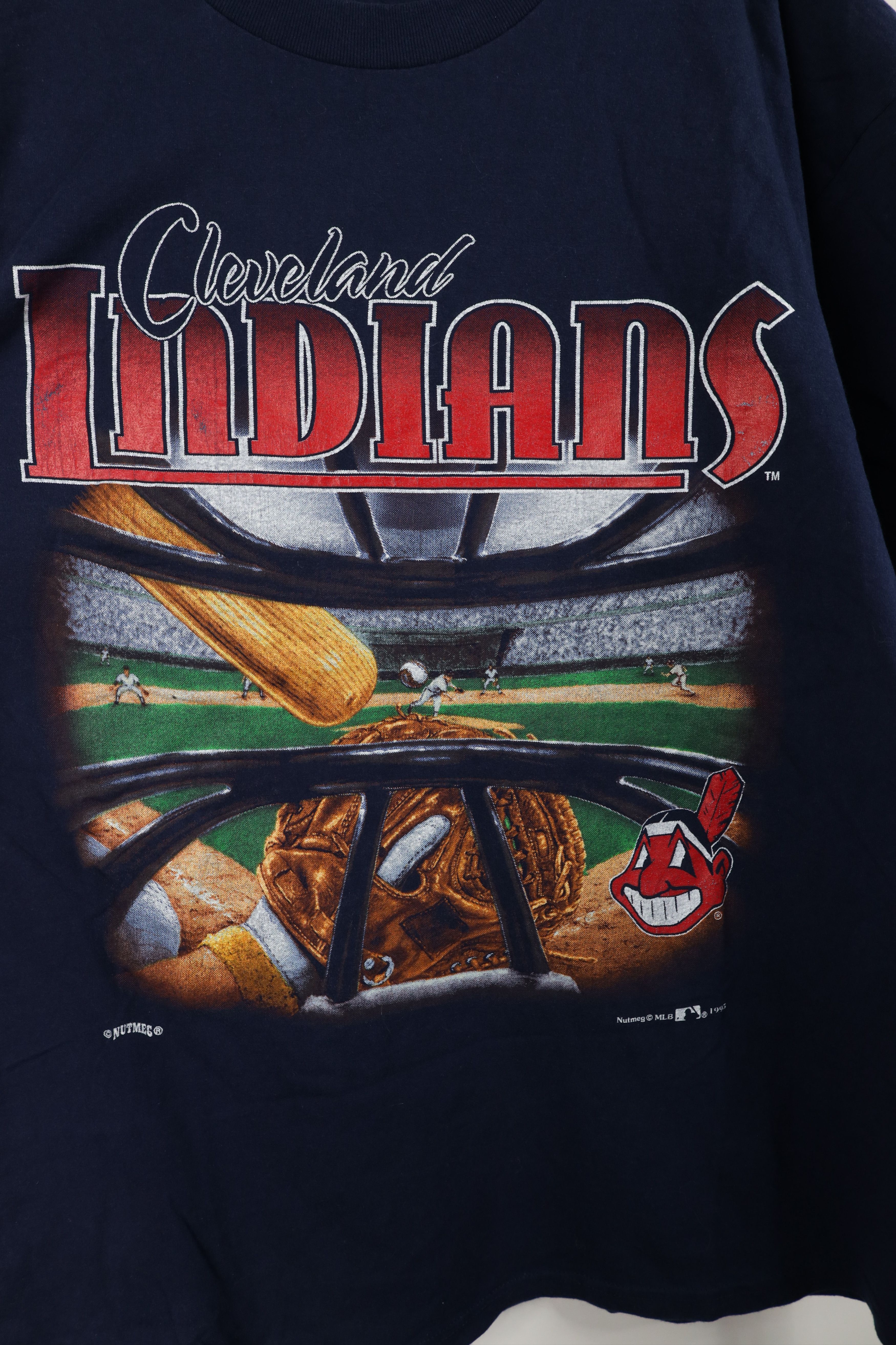 Vintage Vintage 90s Wahoo Cleveland Indians Baseball T-Shirt USA Size US XL / EU 56 / 4 - 4 Thumbnail