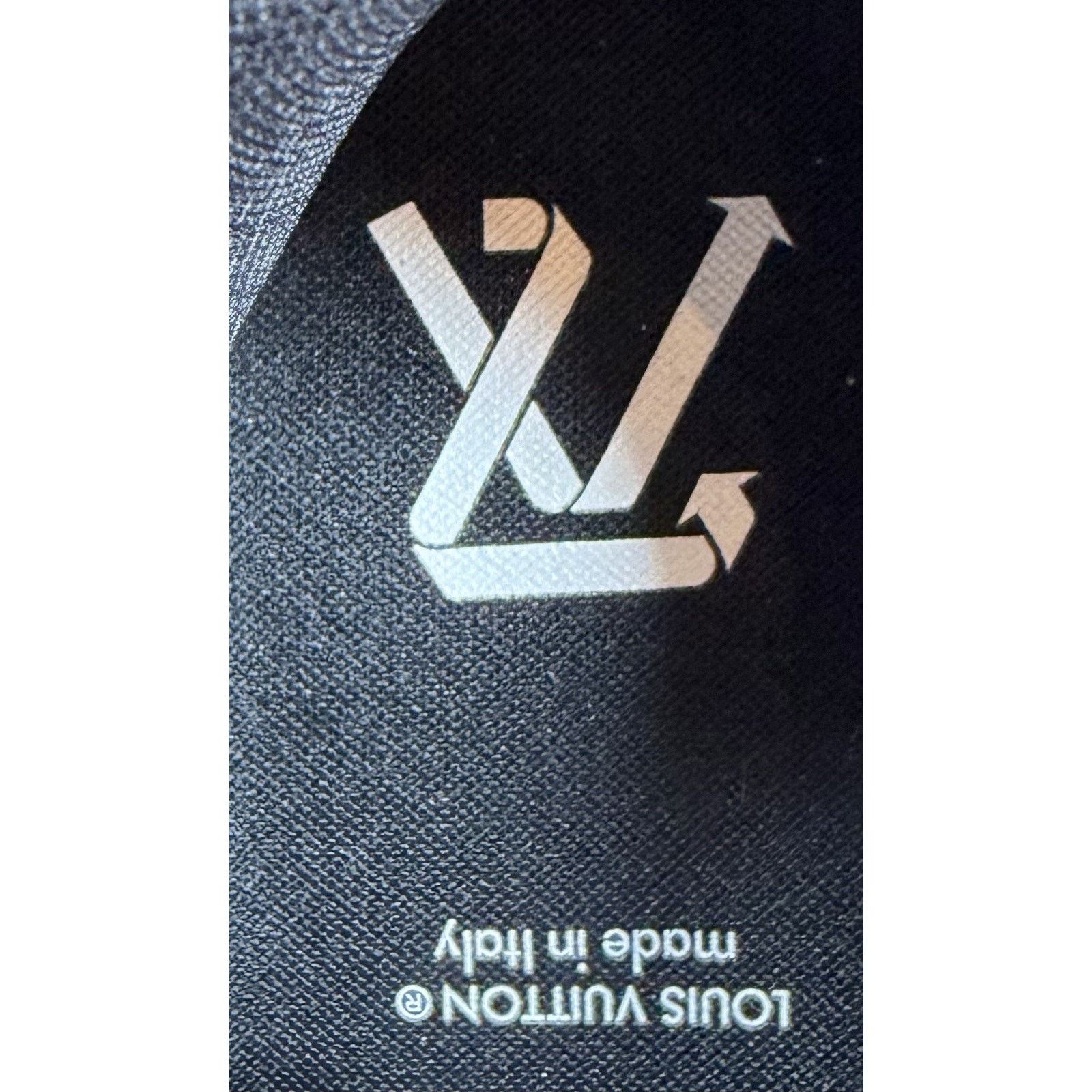 Louis Vuitton Size 8LV/9US - Louis Vuitton White Black Trainers Size US 9 / EU 42 - 9 Thumbnail