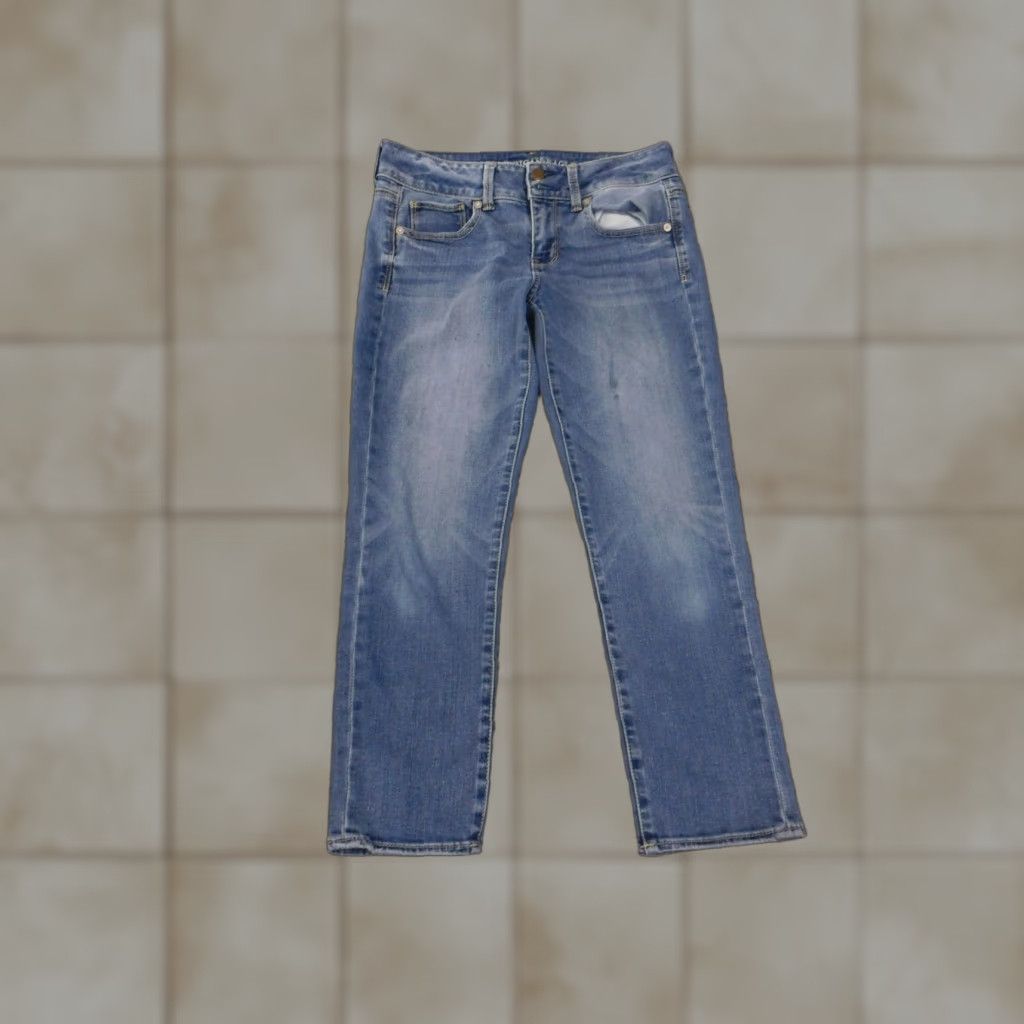 American Eagle Outfitters American Eagle Outfitters Jeans Womens 4 Cropped Denim Stretch Zipper Retro 28in Waist 24in Inseam Blue Size 28" / US 6 / IT 42 - 1 Thumbnail