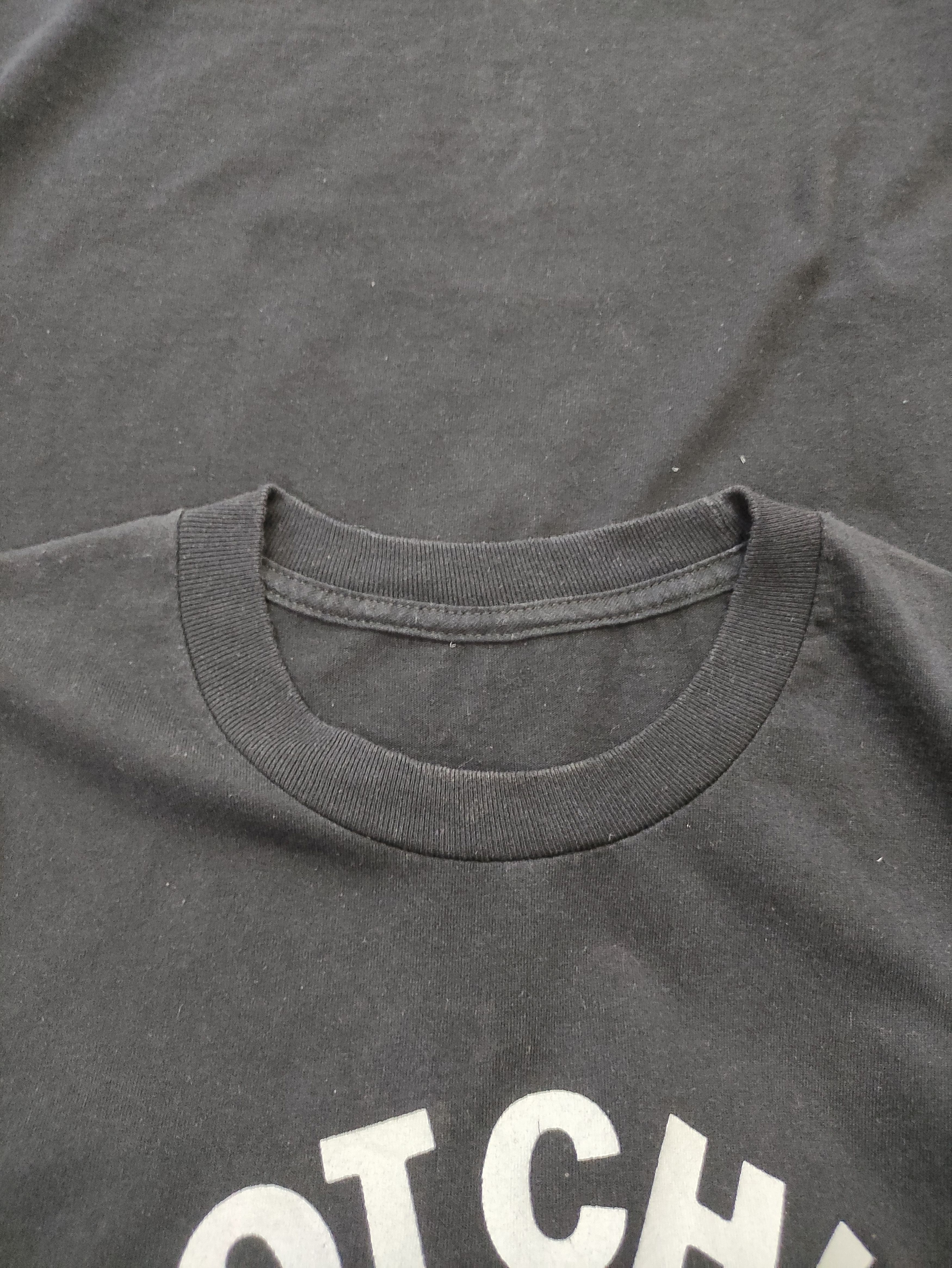 RED HOT CHILLI PEPPERS band tee