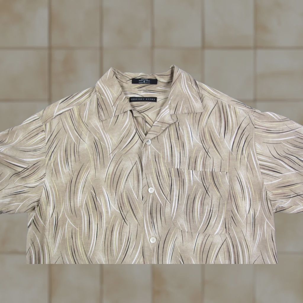 Geoffrey Beene Geoffrey Beene Shirt Mens M Brown Silk Vintage Collar Button-Up Short Sleeve Geometric Pattern Camp Hawaii Size US M / EU 48-50 / 2 - 1 Thumbnail