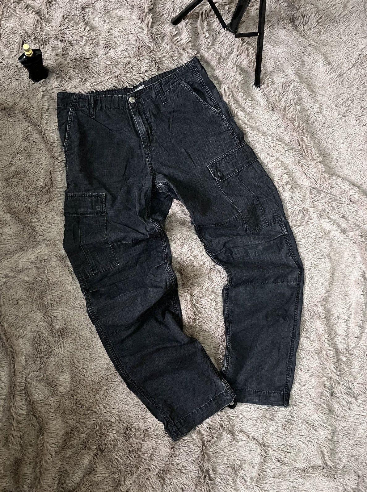 Carhartt Wip Vintage Y2K Carhartt Wip Streetwear Cargo FADED Pants Size US 32 / EU 48 - 1 Thumbnail