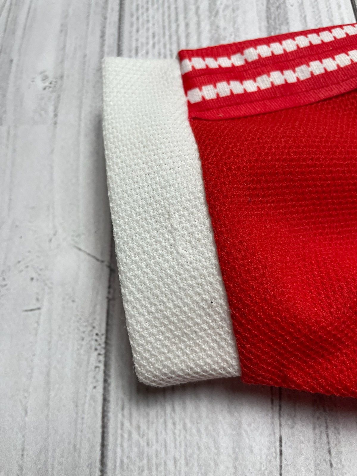 Vintage Vintage Manchester United soccer jersey retro size Xs logo Size US XS / EU 42 / 0 - 4 Thumbnail