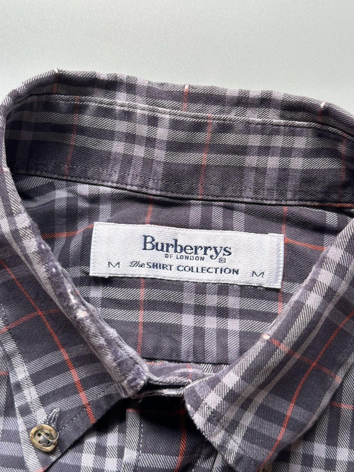 Burberry Vintage Burberry London Nova Check Plaid Shirt Button Size M Size US M / EU 48-50 / 2 - 8 Thumbnail