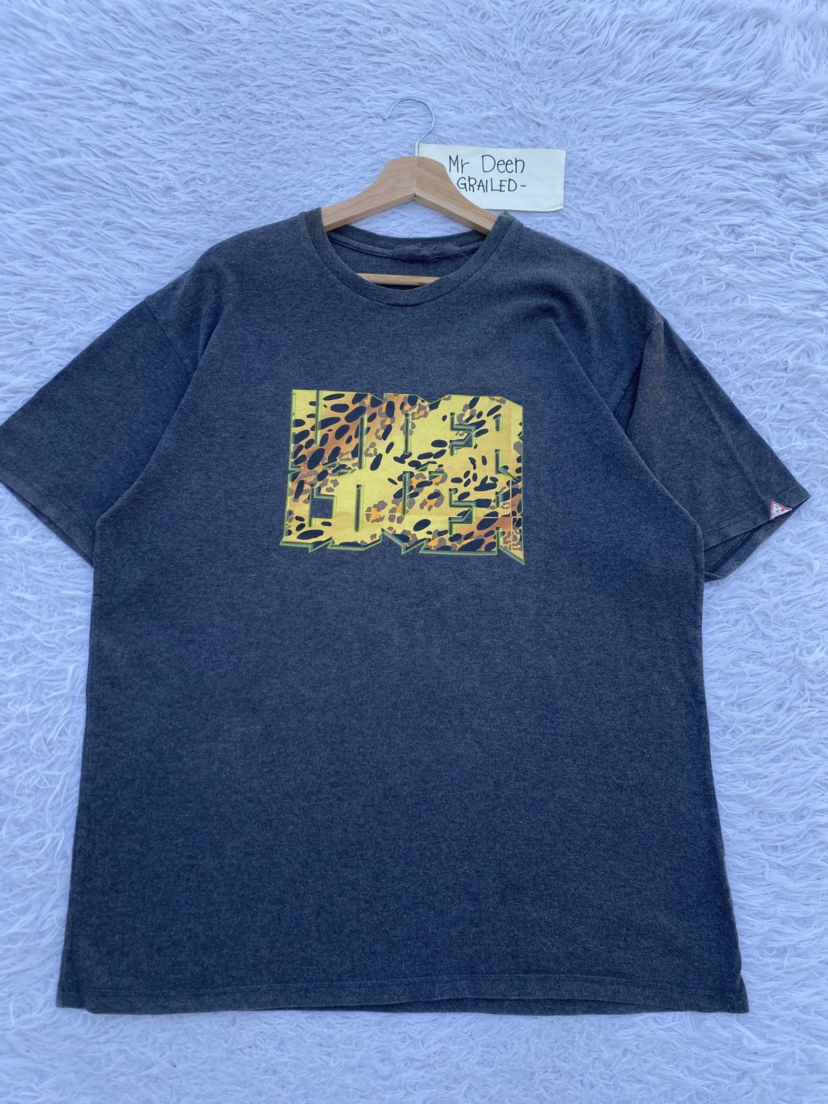 Undercover AW2001 Undercover ‘Leopard Logo’ Graphic T-Shirt Size US L / EU 52-54 / 3 - 5 Thumbnail