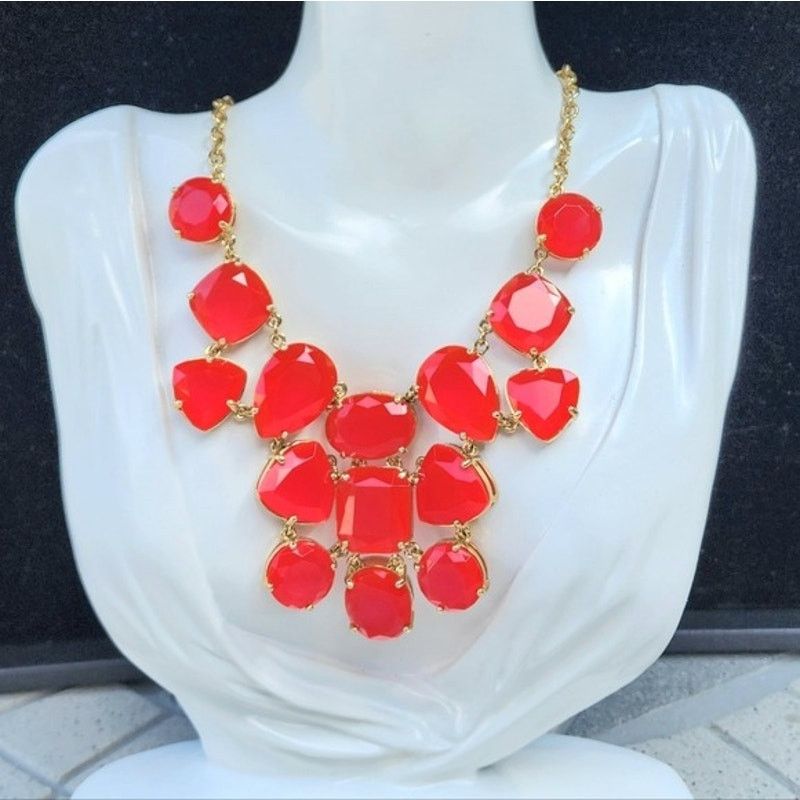 Kate Spade Kate Spade Vegas Jewels Facet Cluster Pink Bib Necklace Size ONE SIZE - 9 Thumbnail