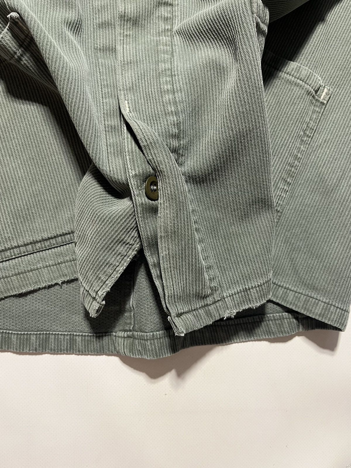 Vintage Vintage 80’s French Workwear Chore Jacket Distressed Grunge Size US L / EU 52-54 / 3 - 18 Thumbnail