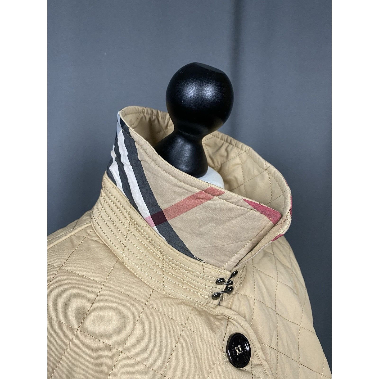 Burberry Burberry Nova Check RECENT Women's Beige Quilted Jacket Size Size 3XL / US 20-22 - 9 Thumbnail