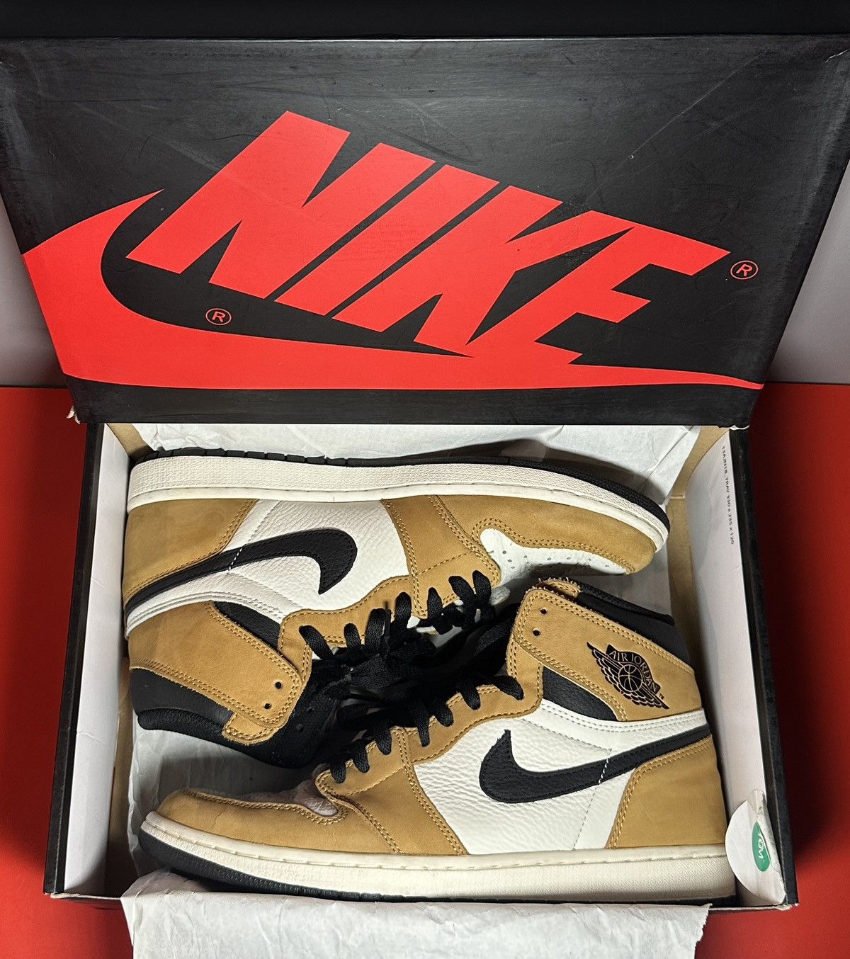 Jordan Brand Size 11 - Jordan 1 Retro High OG Rookie of the Year 2018 Size US 11 / EU 44 - 9 Thumbnail