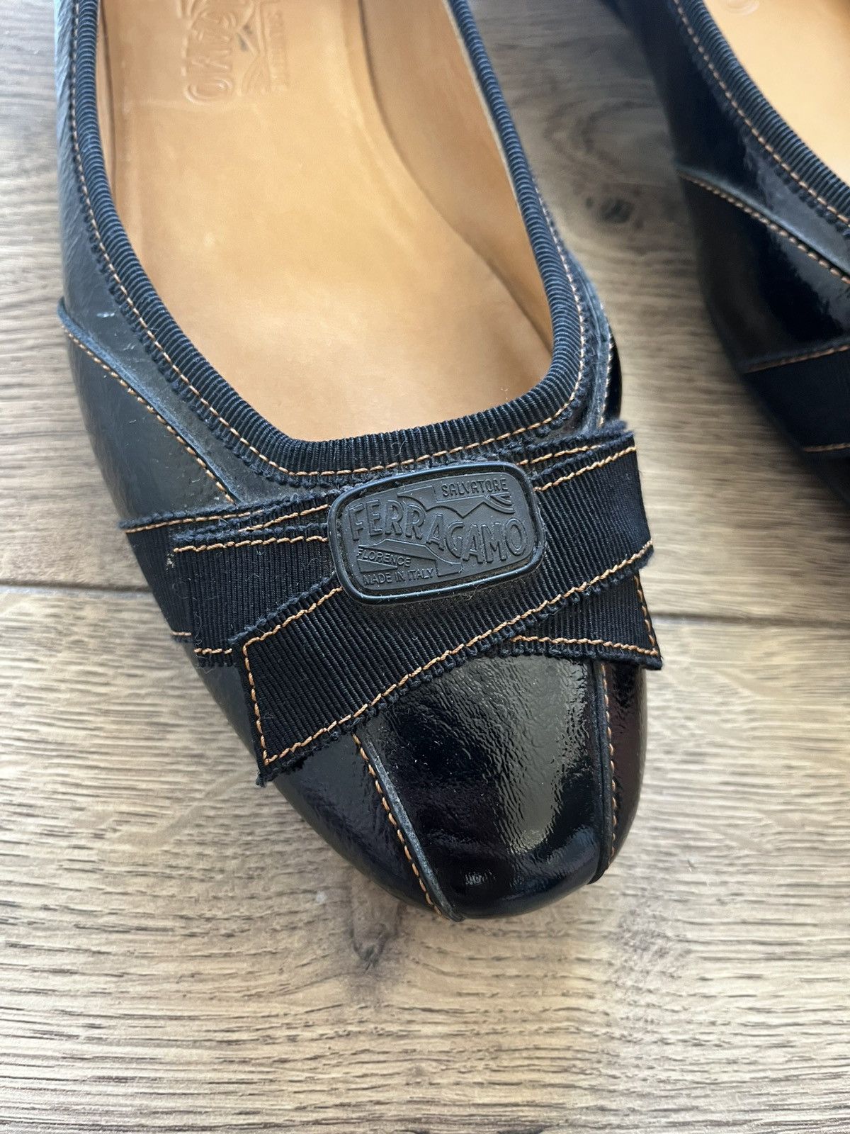 Salvatore Ferragamo Salvatore Ferragamo Leather Ballet Flats Size US 10 / IT 40 - 2 Thumbnail