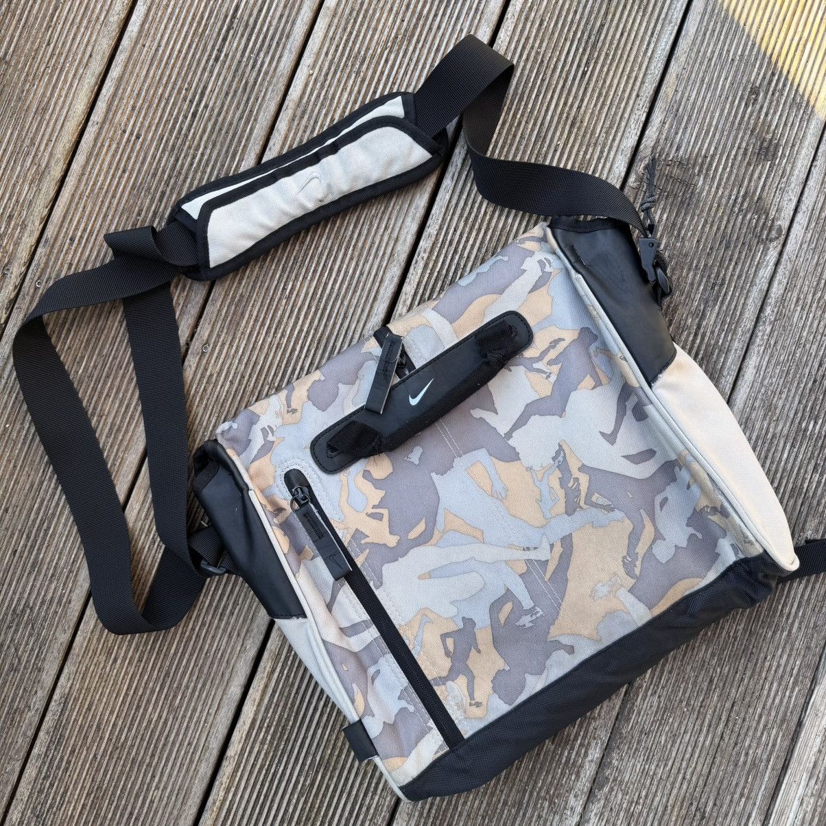 Nike × Vintage Nike Vintage X Cordura Camo Military Shoulder Bag Gym y2k Size ONE SIZE - 8 Thumbnail
