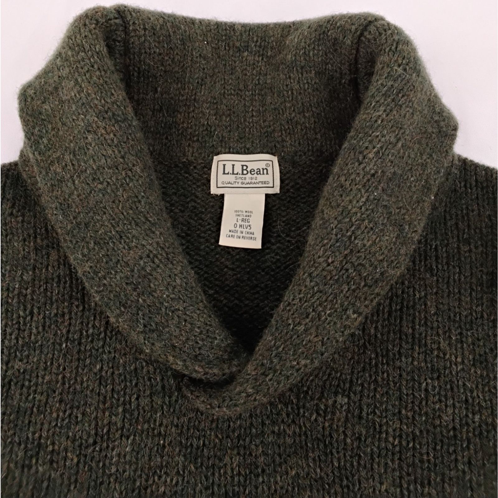 L.L. Bean L.L. Bean Shetland Wool Sweater Men's L Green Elbow Patches Size US L / EU 52-54 / 3 - 7 Thumbnail