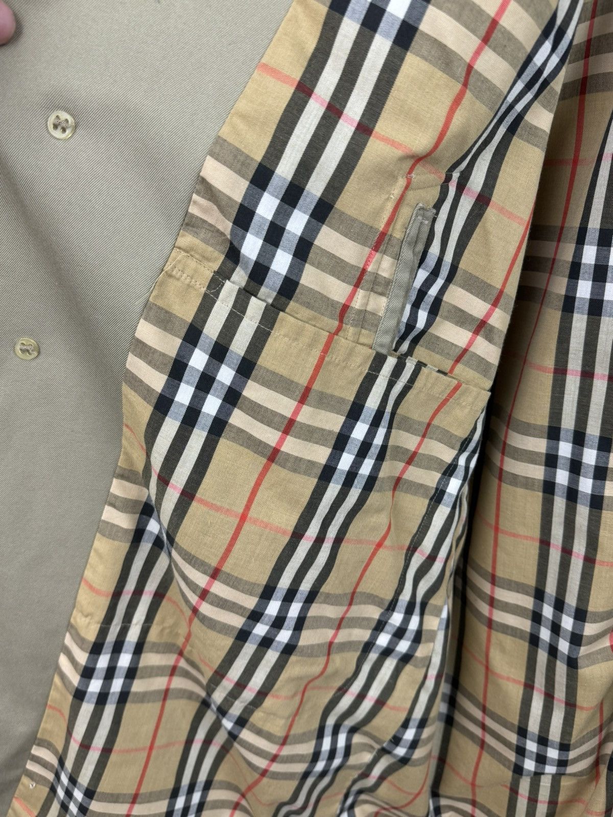 Burberry TRENCH BURBERRYS RARE VINTAGE SIZE 50 MADE IN ENGLAND 🏴󠁧󠁢󠁥󠁮󠁧󠁿 Size US L / EU 52-54 / 3 - 8 Thumbnail