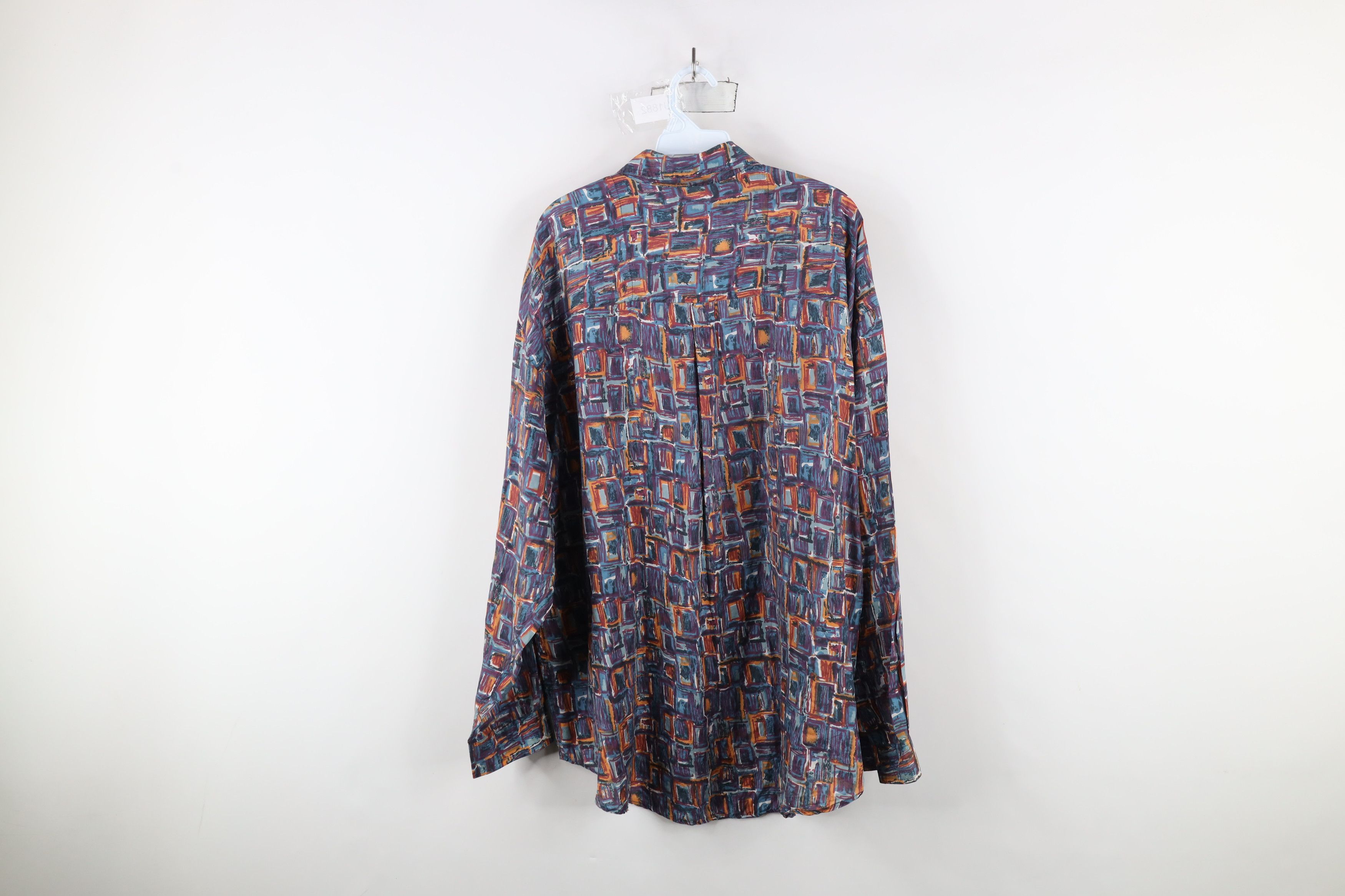 Vintage Vintage 90s Streetwear Abstract Silk Collared Button Shirt Size US L / EU 52-54 / 3 - 7 Thumbnail