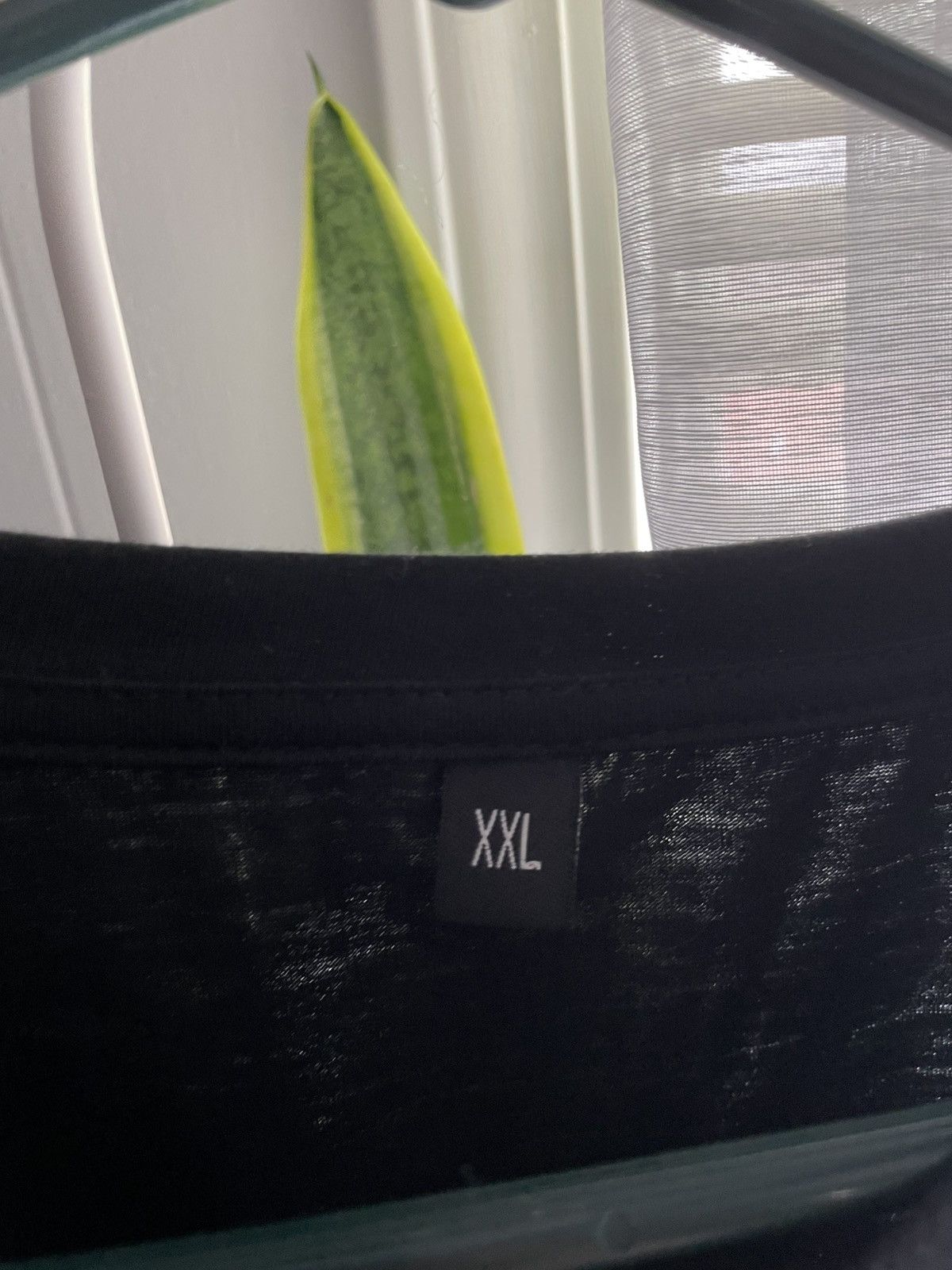 Other Killua black tee Size US XXL / EU 58 / 5 - 2 Thumbnail