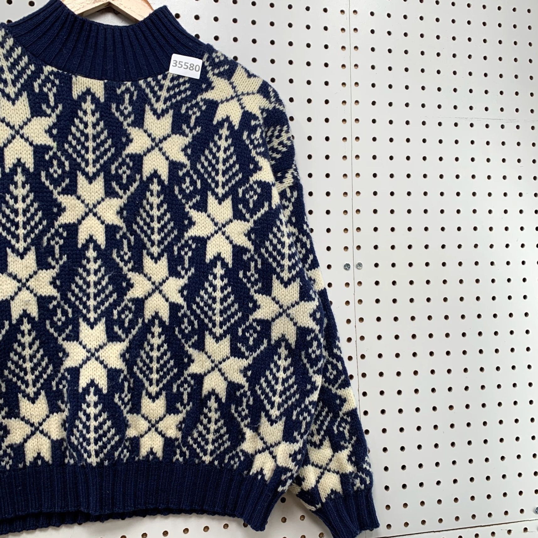 Vintage VINTAGE Lord & Jeff Knit Sweater Women L Blue Snowflake 22x23.5 Cardigan Crew Neck Long Sleeve Mens? Size L / US 10 / IT 46 - 4 Thumbnail