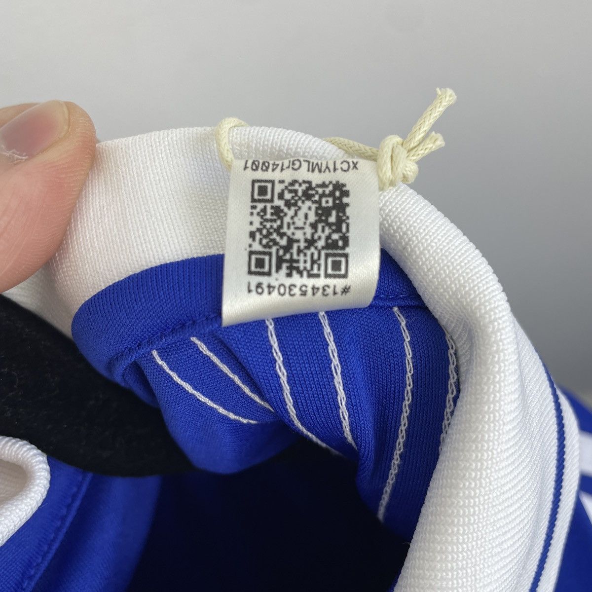Adidas Schalke 04 Home Adidas Jersey Shirt 2024/2025 size XL LOGO Size US XL / EU 56 / 4 - 9 Thumbnail