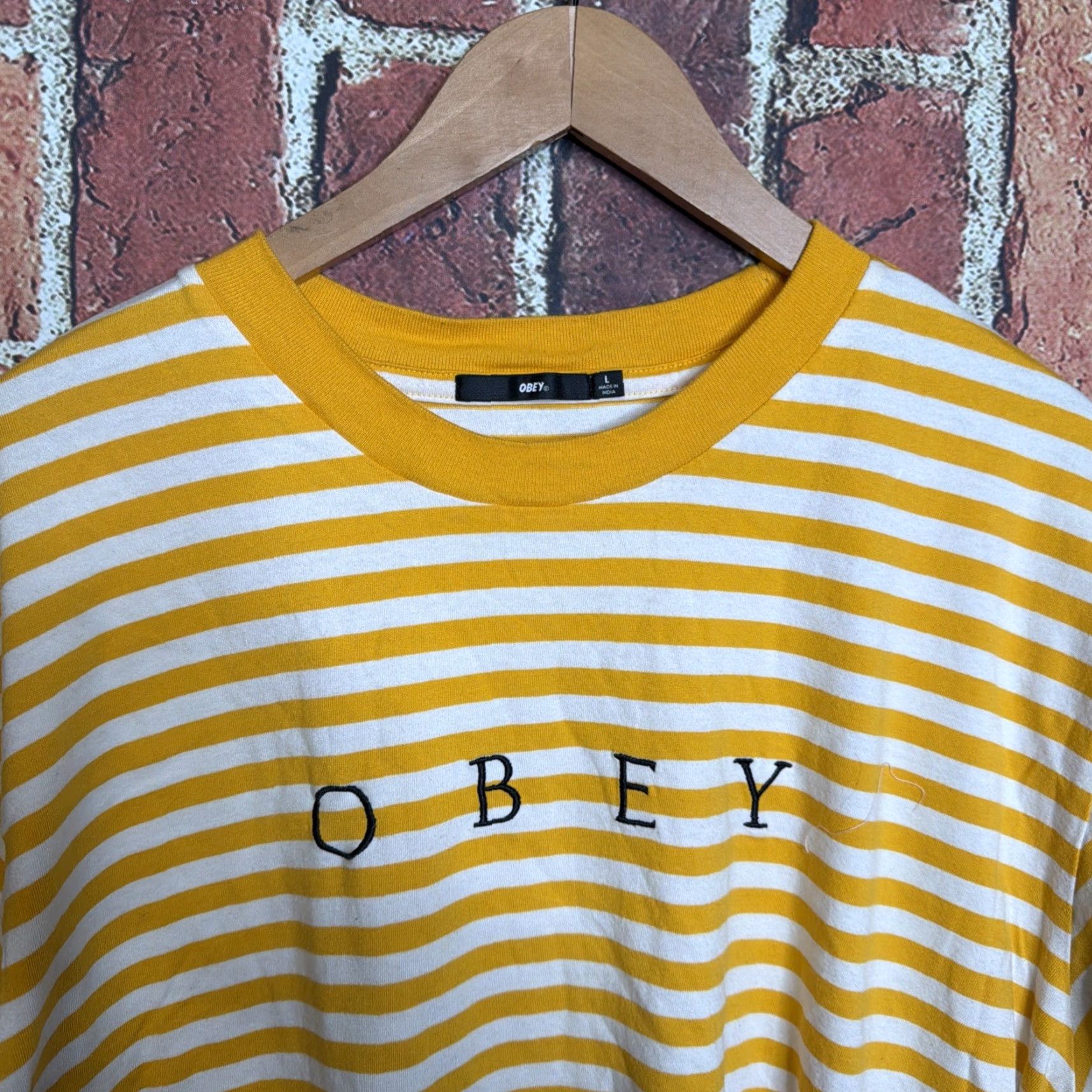 Obey OBEY Mens Striped Logo T Shirt L Yellow White Short Sleeve Shirt Size US L / EU 52-54 / 3 - 2 Thumbnail