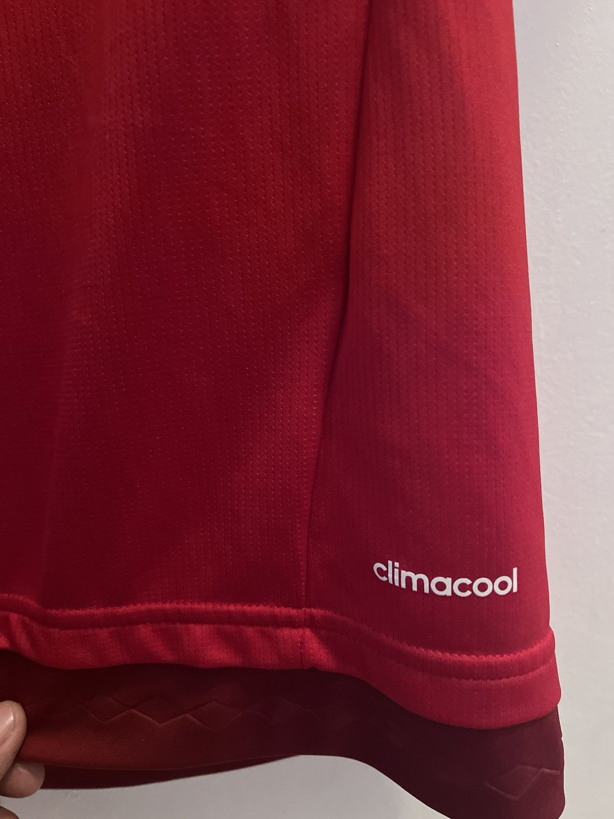 Adidas Bayern Munich 2015-16 Home Football Shirt Jersey Adidas Size US L / EU 52-54 / 3 - 5 Thumbnail