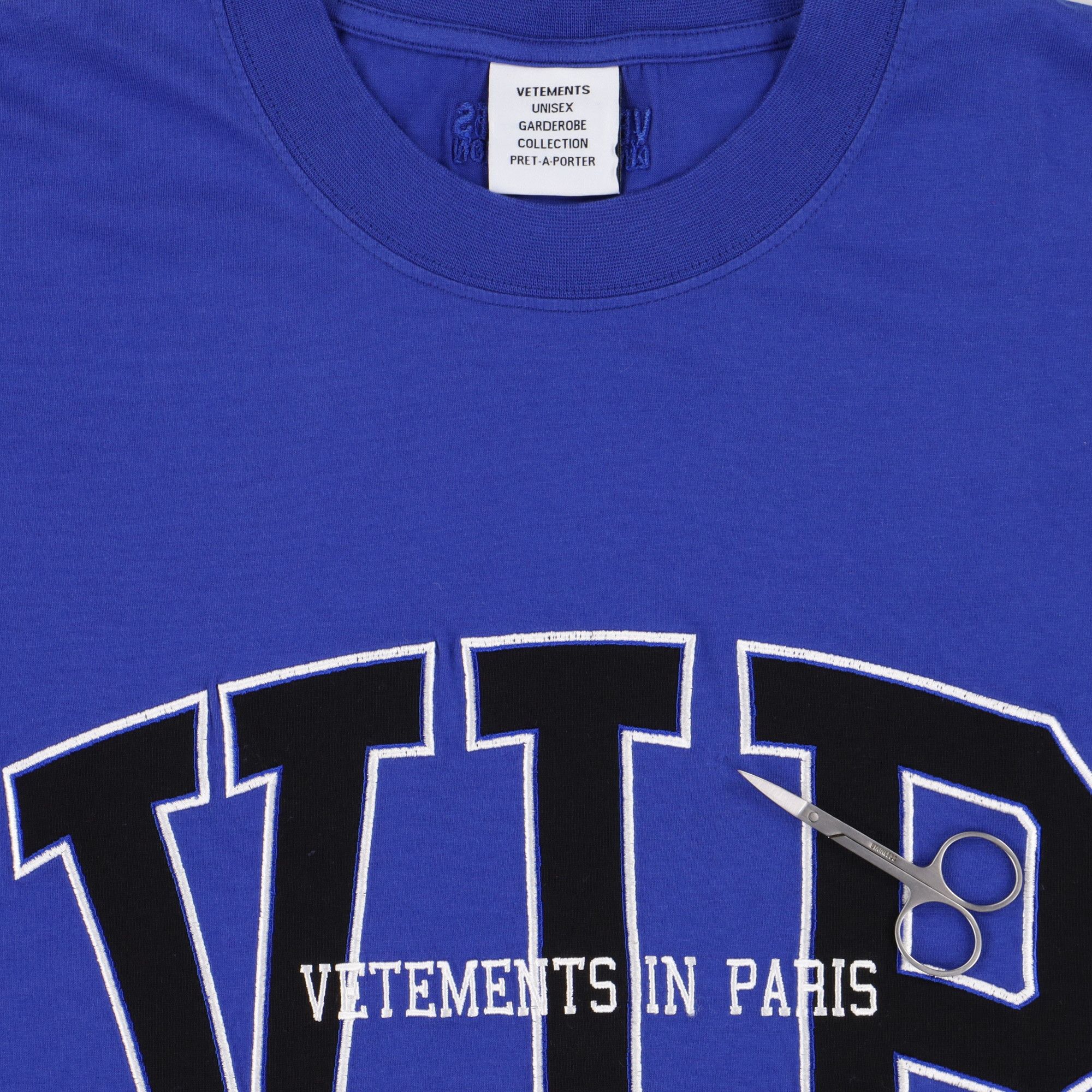 Vetements Blue Embroidered VIP Logo Oversized T-Shirt Size S / US 4 / IT 40 - 6 Thumbnail