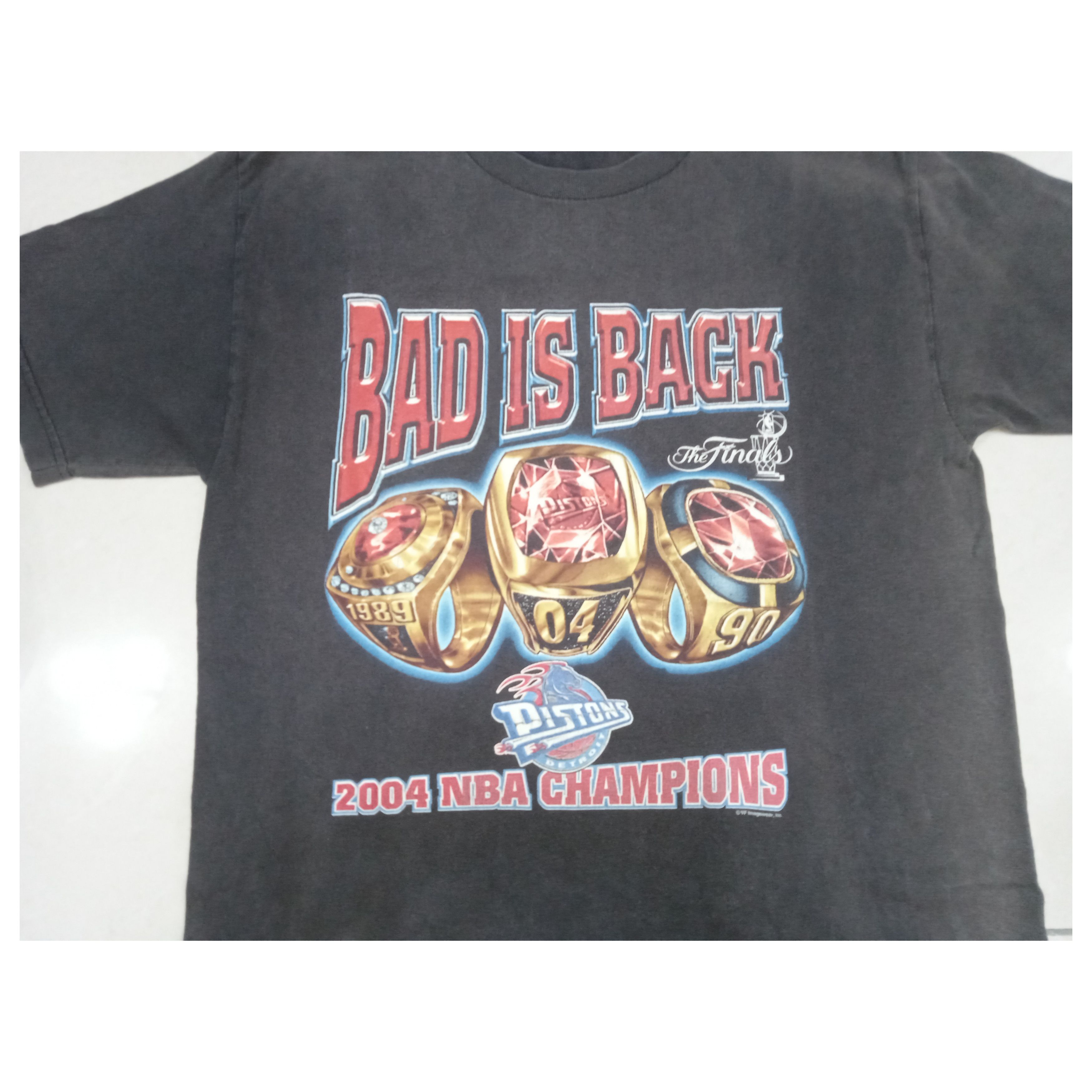 Vintage Vintage 00s NBA Bad Boys Detroit Pistons 2004 T Shirt Size US L / EU 52-54 / 3 - 2 Thumbnail
