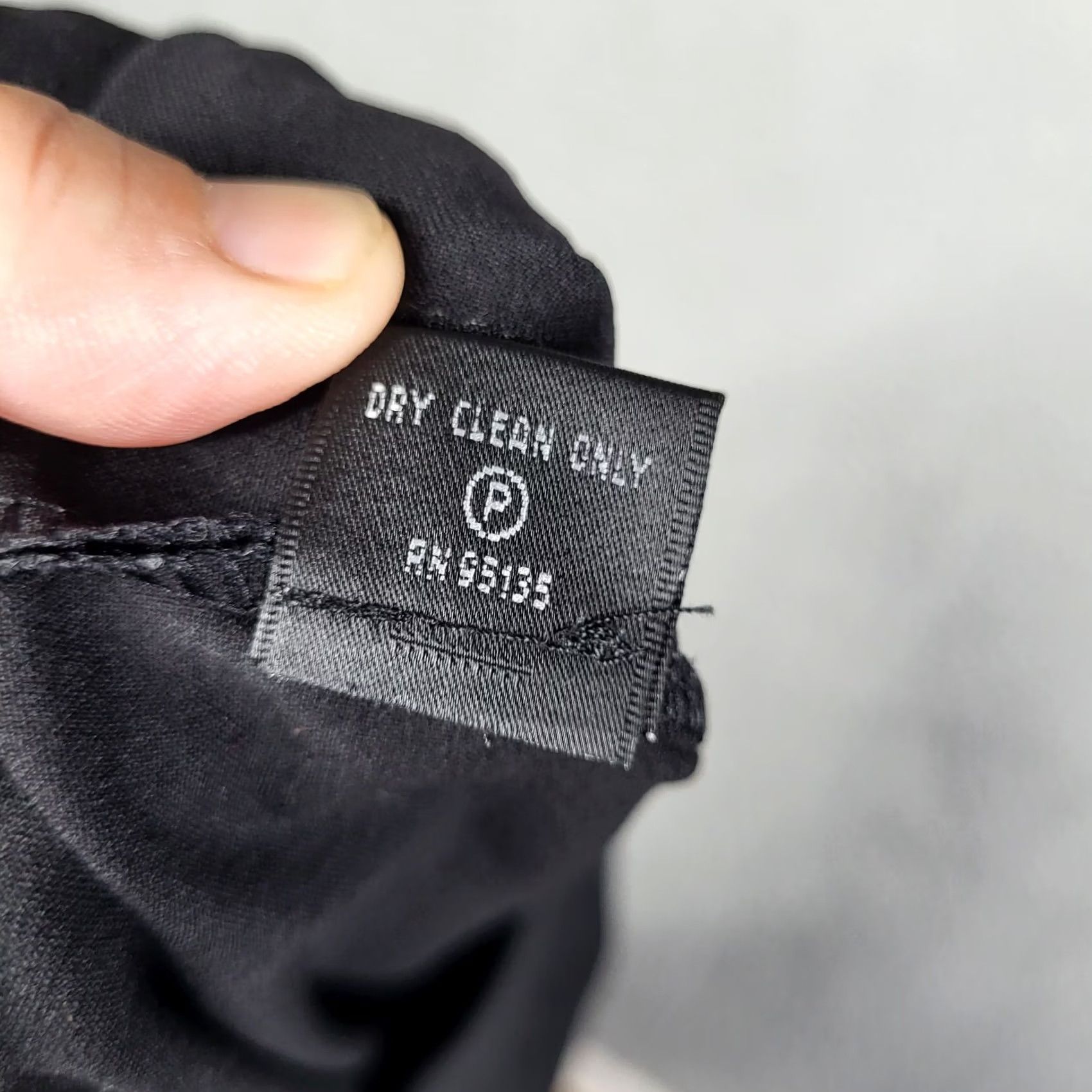 Vintage LAFAYETTE New York Women's Black Dress Pants Trousers Size 6 Wool Elastane Flat Front Inseam 29" Regular VINTAGE? No Size 28" / US 6 / IT 42 - 6 Thumbnail