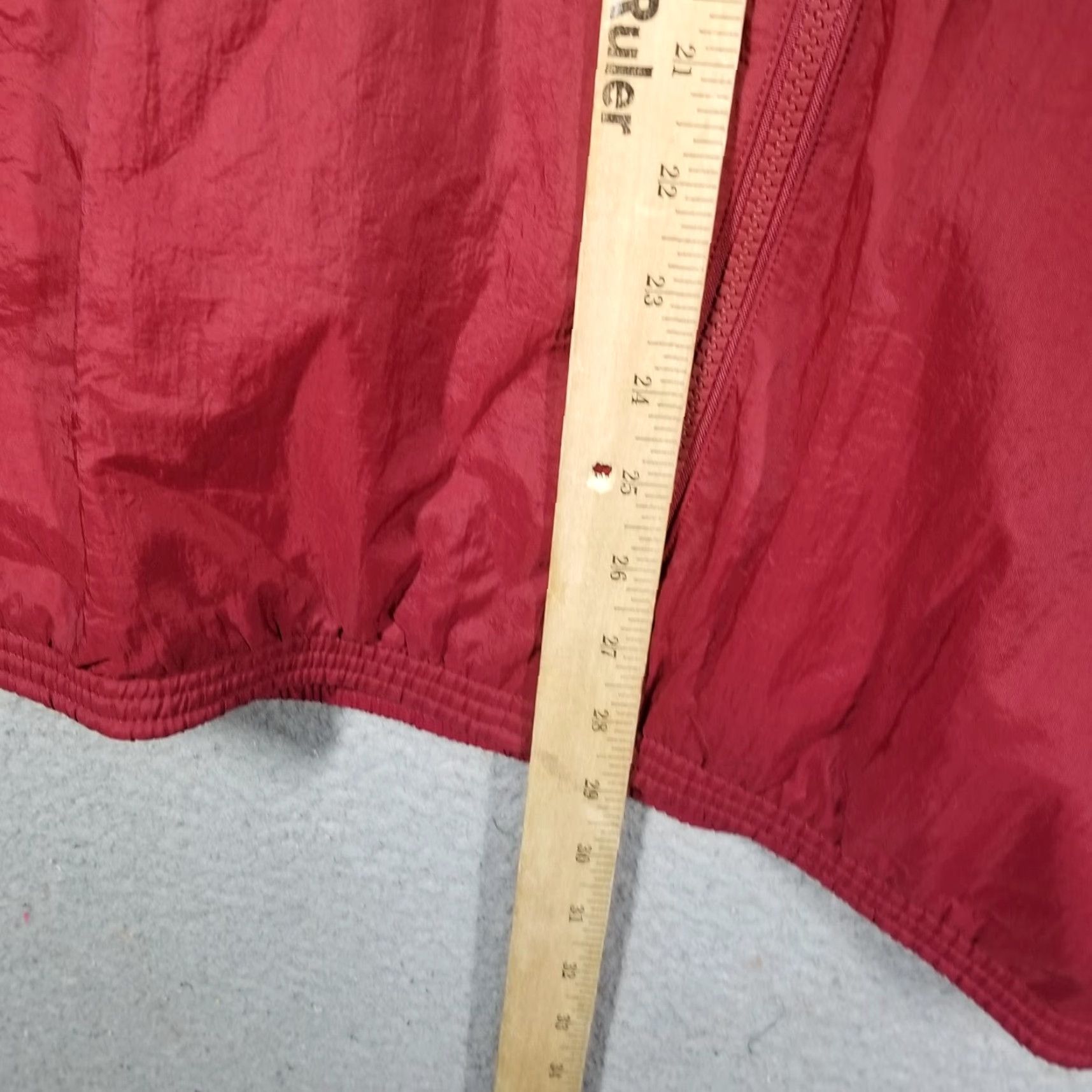 Nike Nike Men Large Red Puffer Windbreaker Jacket Water Repellent 2020s Sports Raincoat Size US L / EU 52-54 / 3 - 7 Thumbnail