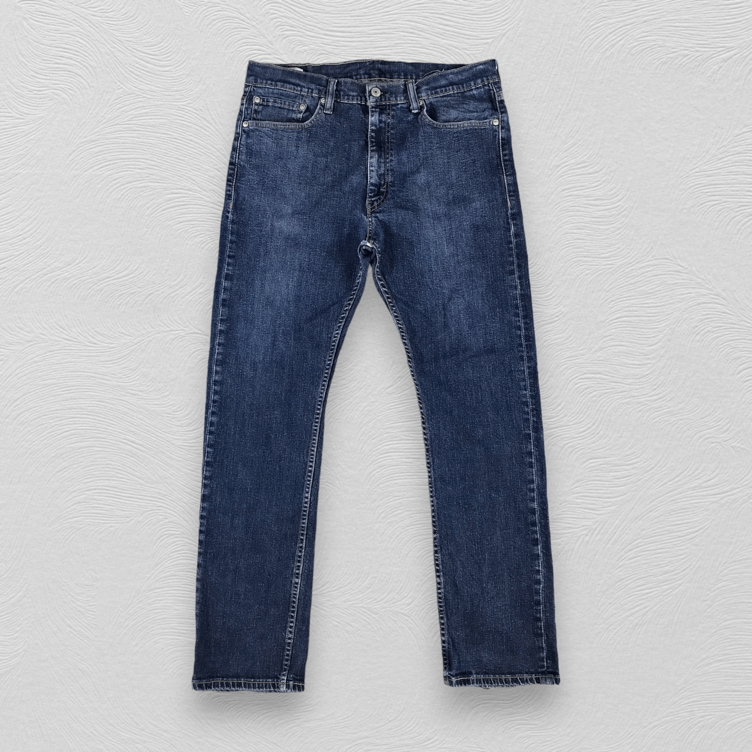 Levi's Vintage Levis 513 Jeans Blue Wash Denim KJ1070 Size US 34 / EU 50 - 1 Thumbnail