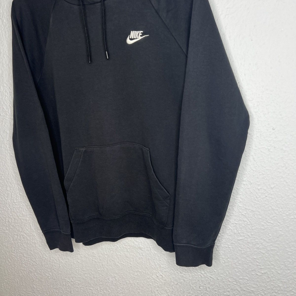 Nike Vintage Nike Hoodie Black Logo Swoosh Boxy 90s Y2K Size US M / EU 48-50 / 2 - 3 Thumbnail