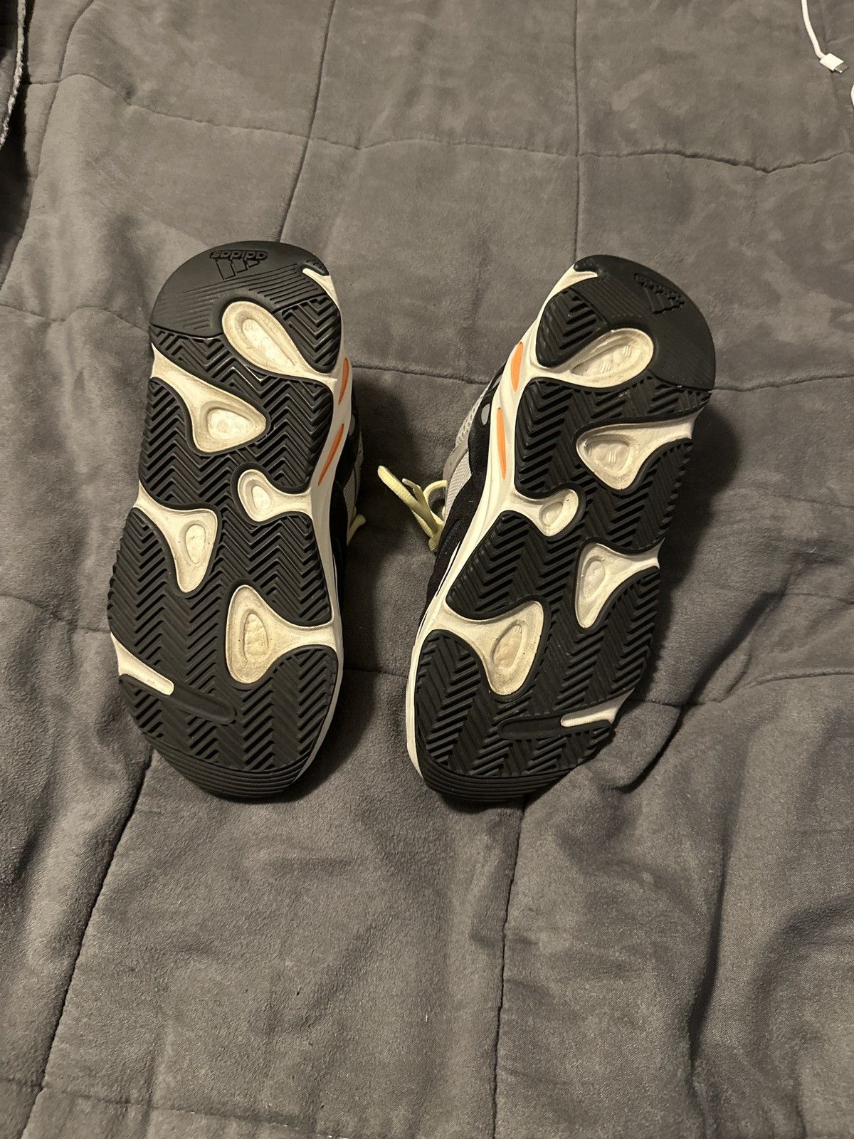 Yeezy Yeezy 700 Waverunner Size US 8 / EU 41 - 5 Thumbnail