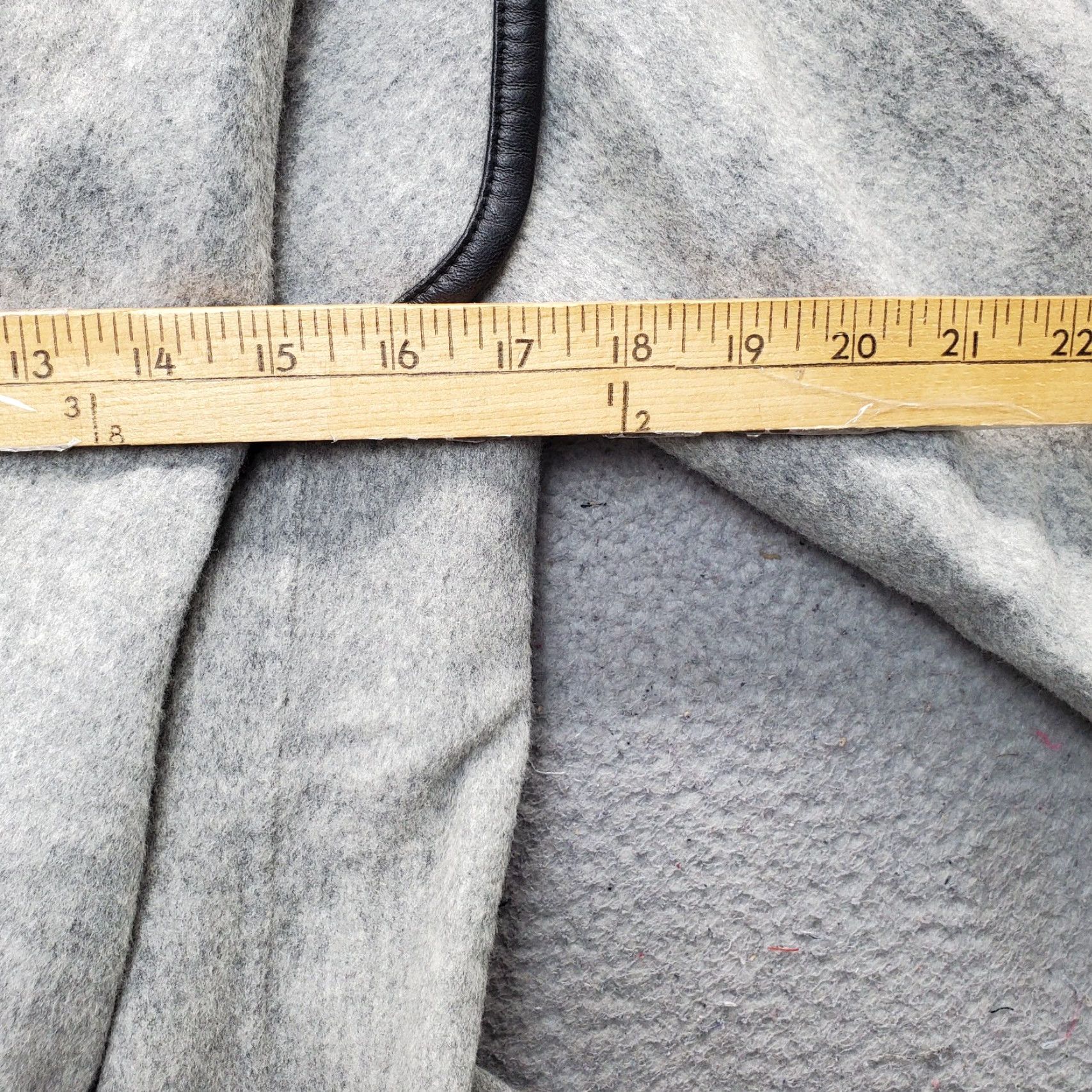 Vince Vince Wrap Coat Womens XS Gray Wool Blend Leather Trim Belted Waist Drape Front Size XS / US 0-2 / IT 36-38 - 4 Thumbnail