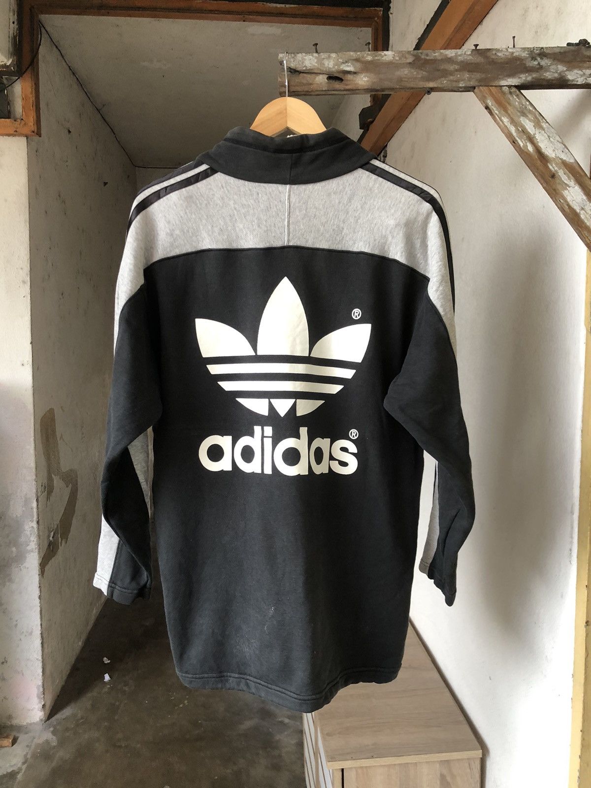 Adidas Vintage 90s Adidas Big Logo Sweater Japan Made Size US L / EU 52-54 / 3 - 2 Thumbnail