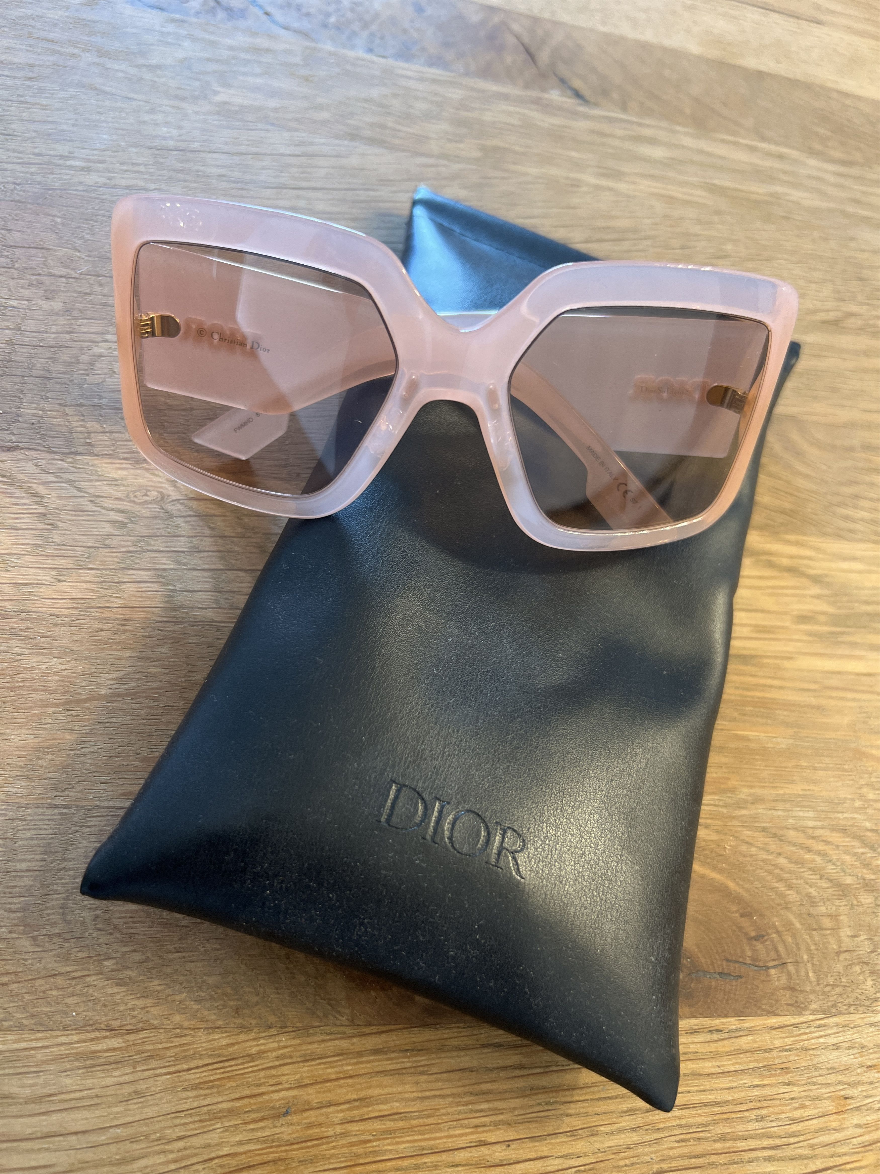 image of Dior So Light 2 in Rose, Women's
