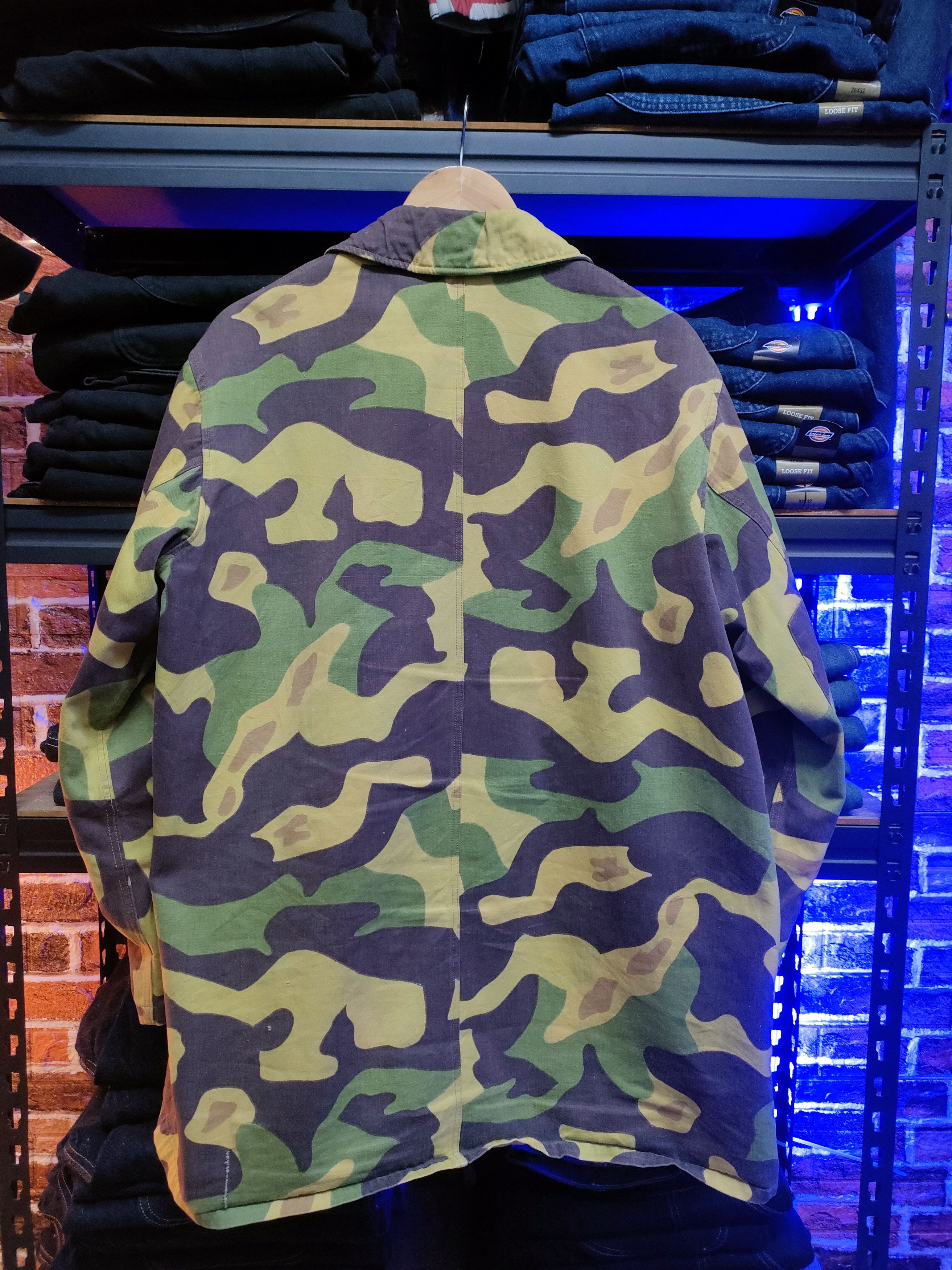 Vintage 60s Camouflage Slimander