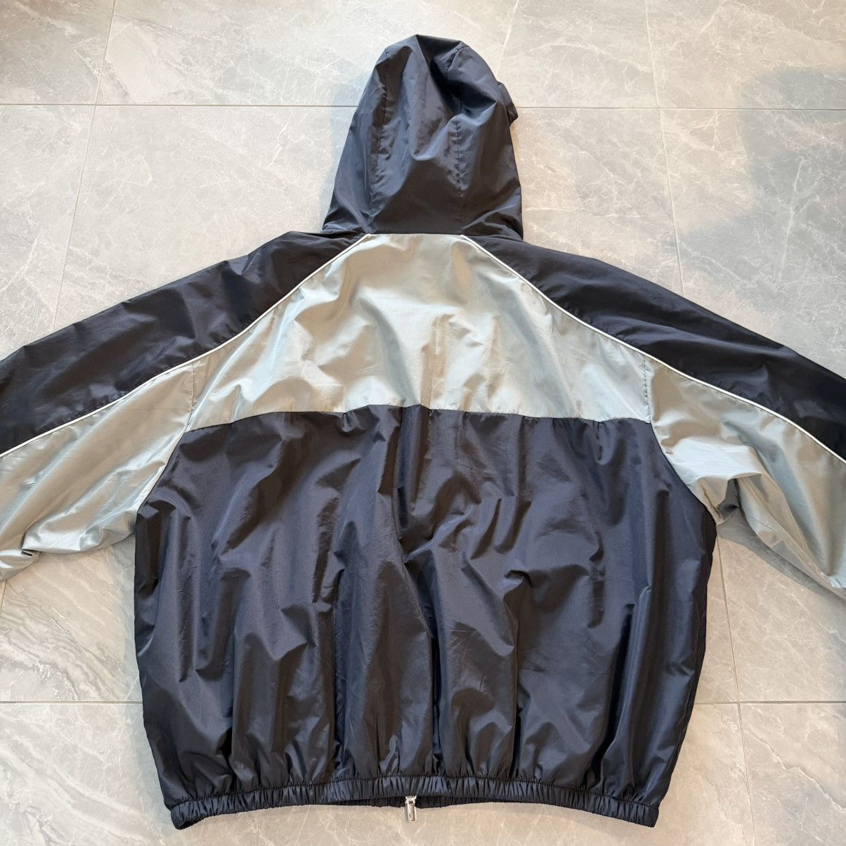 Miu Miu Miumiu logo oversize track jacket 42 Size US L / EU 52-54 / 3 - 9 Thumbnail