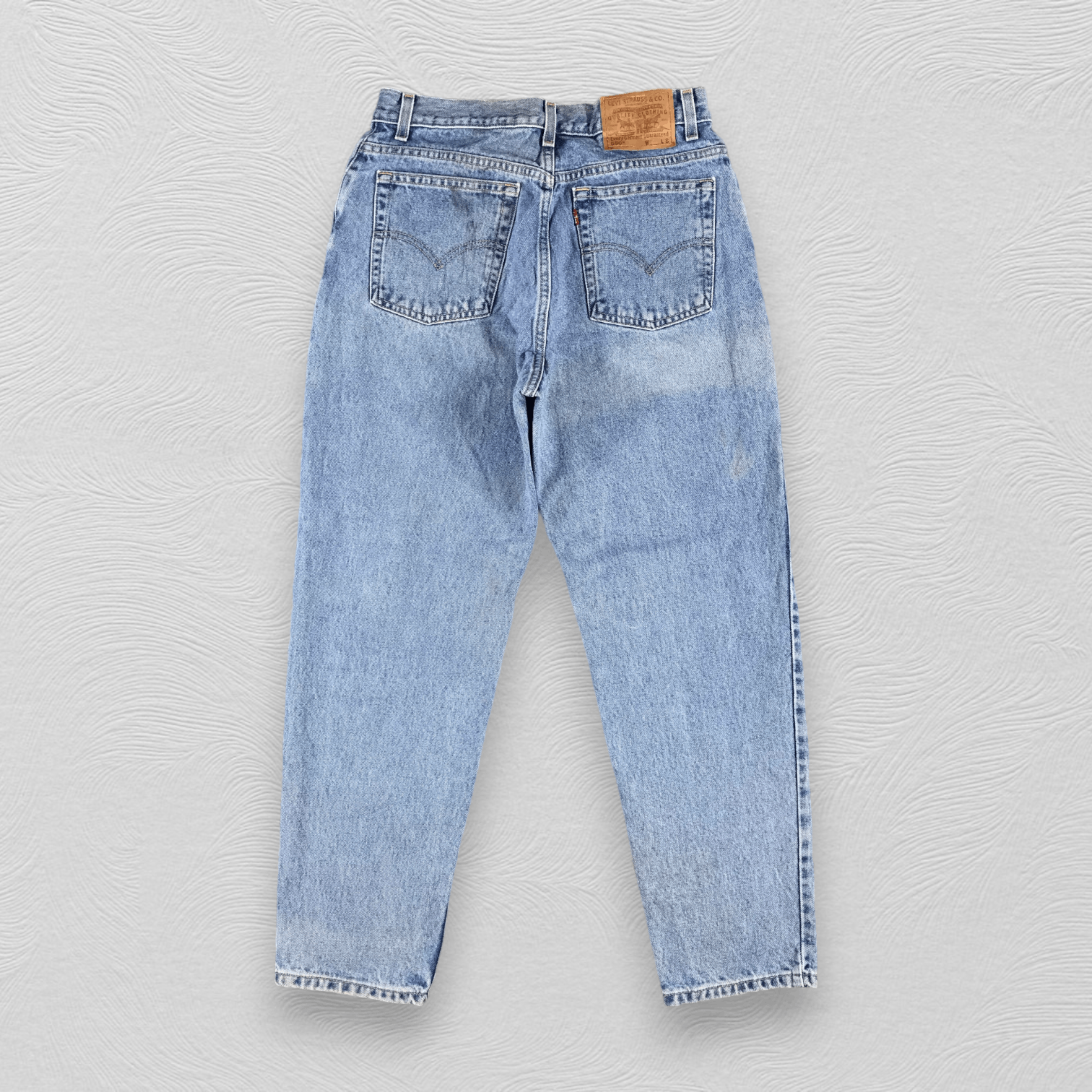Levi's Vintage Levis 550 Jeans Relaxed Fit Denim KJ1083 Size US 31 - 2 Thumbnail