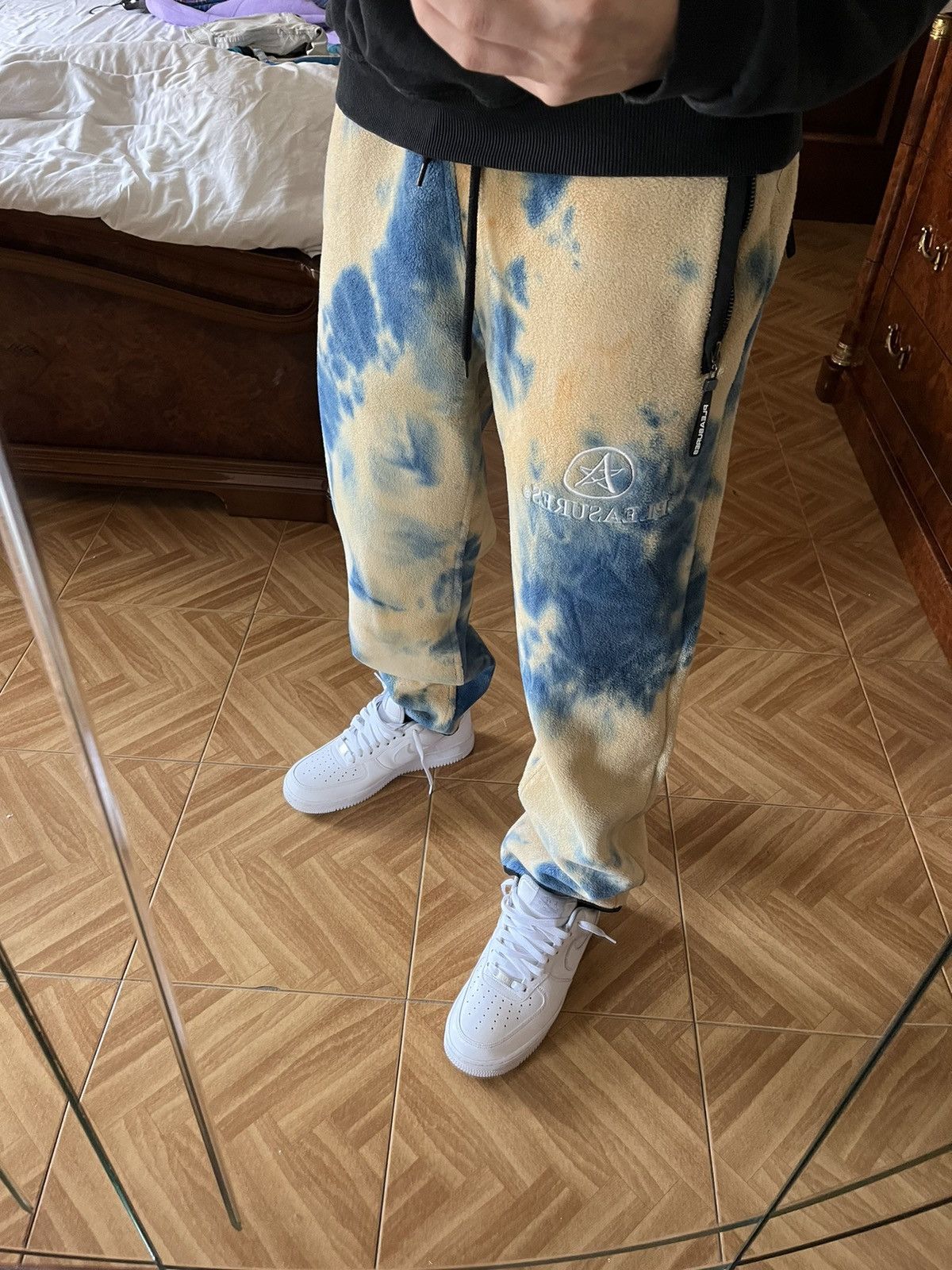 Pleasures PLEASURES SWEATPANTS Size US 28 / EU 44 - 6 Thumbnail