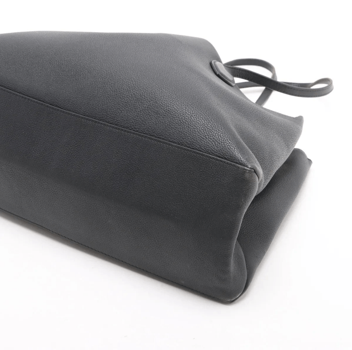 Louis Vuitton Lockme Shopper Tote Bag Size ONE SIZE - 3 Thumbnail