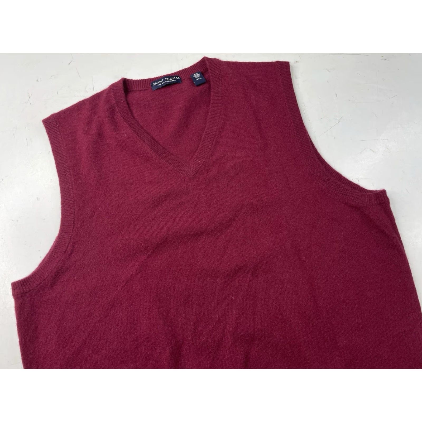 Vintage Grant Thomas Cashmere Vest Sweater Men L Maroon V-Neck Two Ply Casual Golf Knit Vest Size US L / EU 52-54 / 3 - 2 Thumbnail