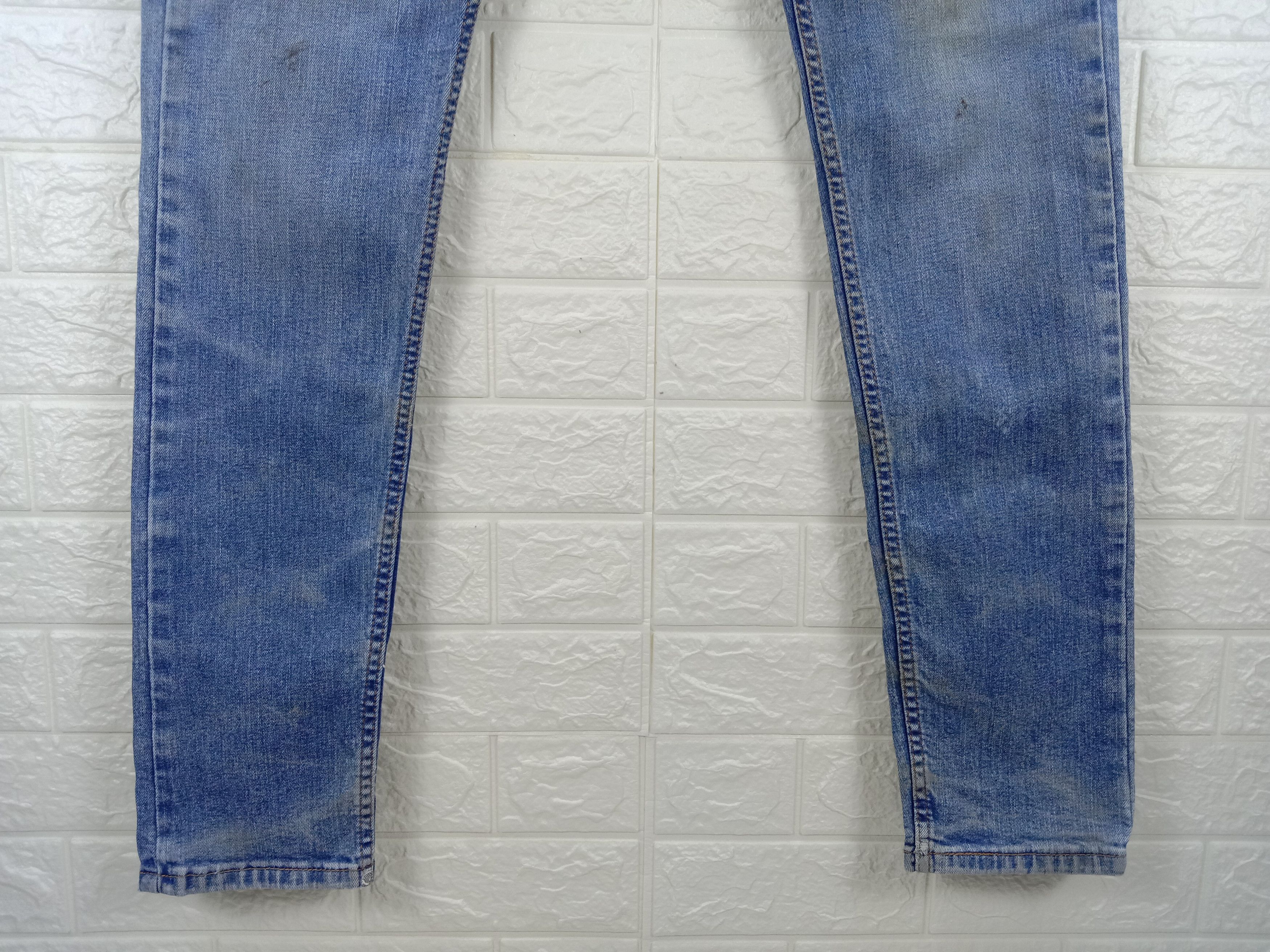 Levi's Vintage Levi's 512 Jeans Slim Taper Faded Blue Denim Size US 33 - 4 Thumbnail