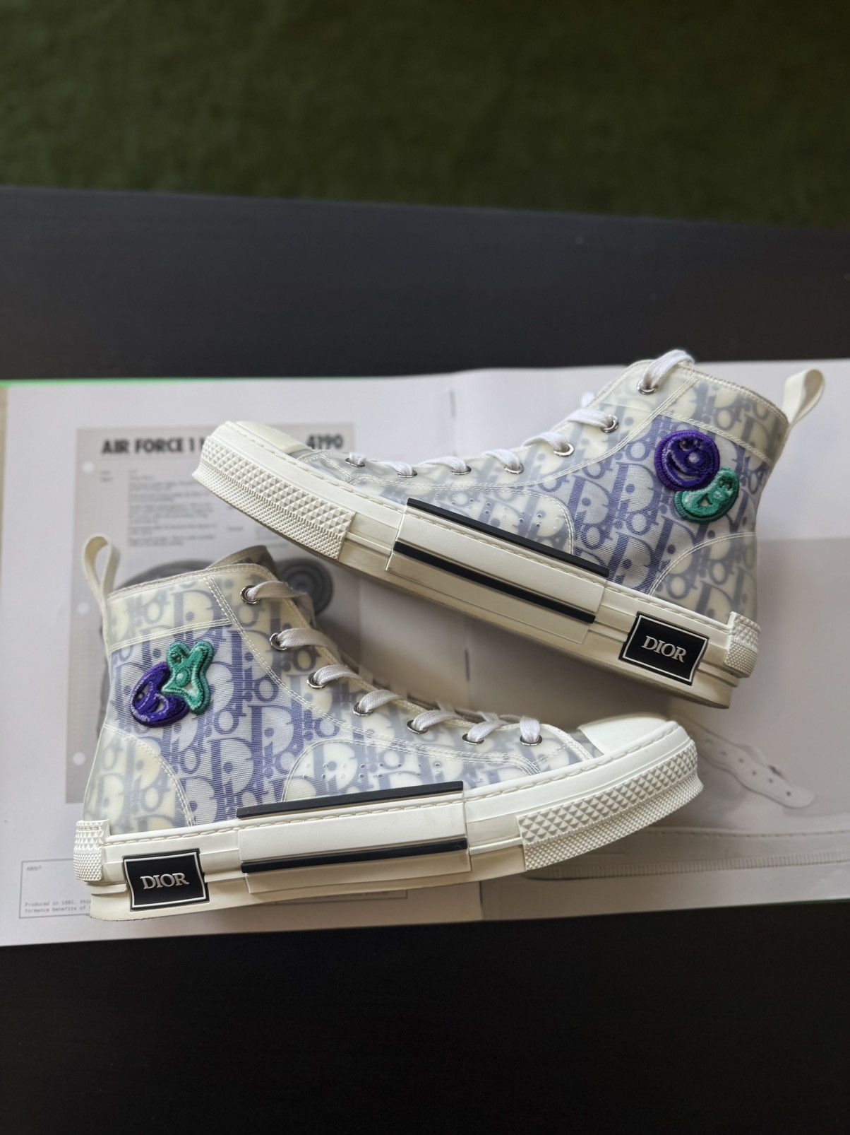 Dior Dior B23 Kenny Scharf High Top Sneakers 42EU/9US Size US 9 / EU 42 - 1 Thumbnail
