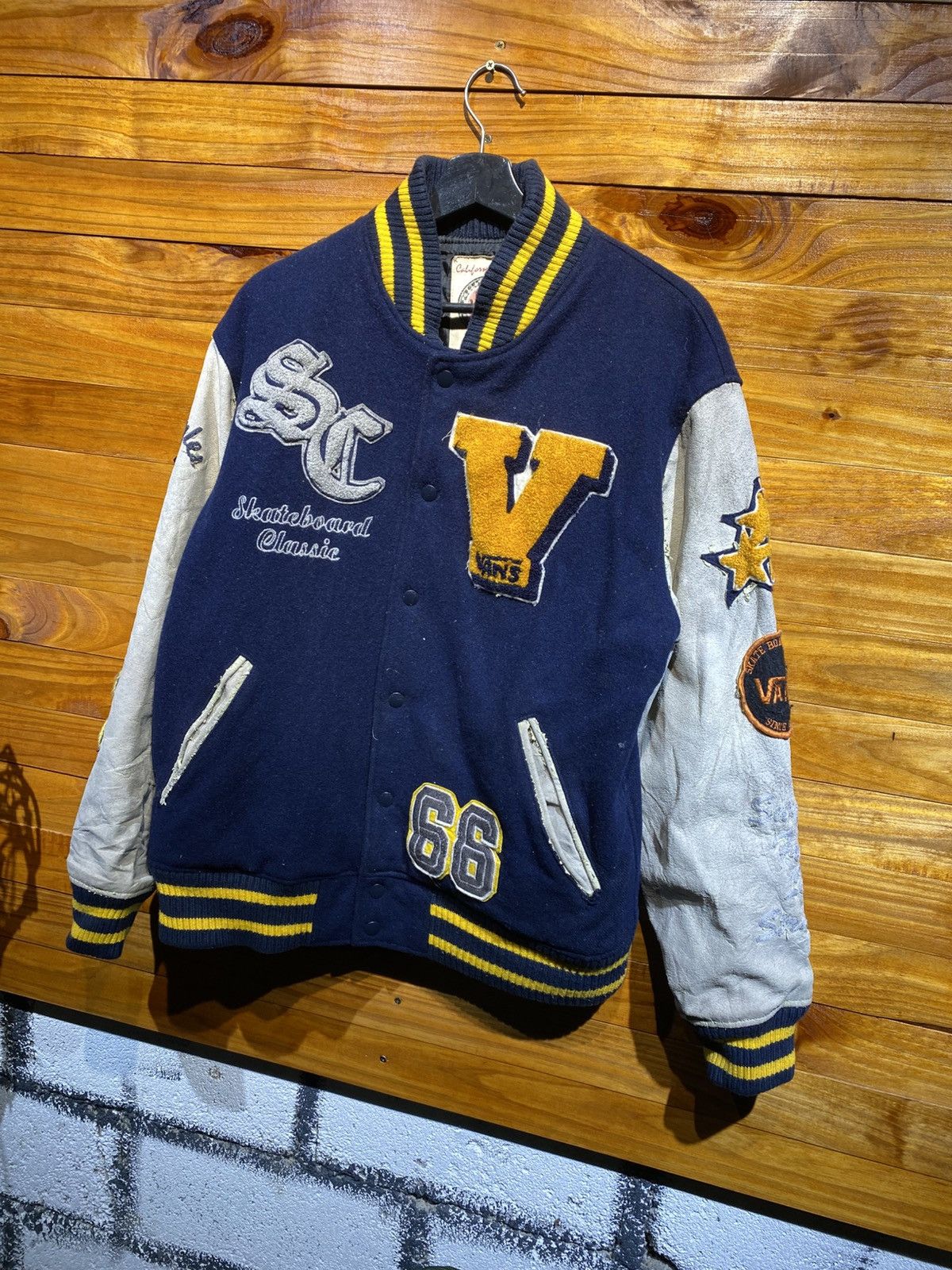 Vans Vintage Vans California Native Varsity Jacket – Navy & Grey Size US M / EU 48-50 / 2 - 5 Thumbnail