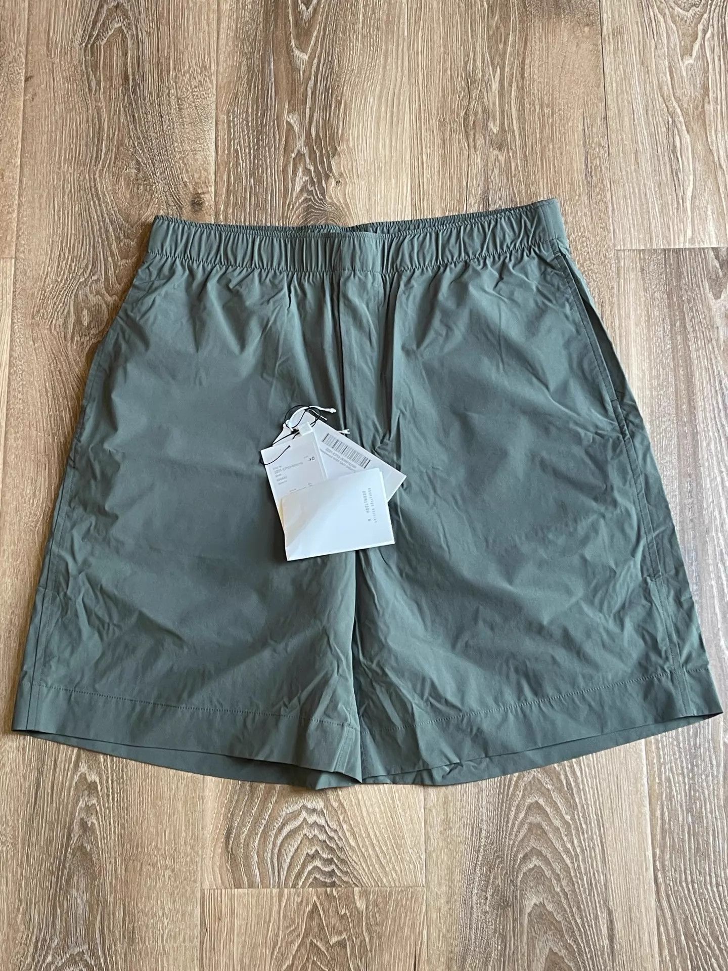 N.Hoolywood N.HOOLYWOOD 22ss Khaki Shorts 40 (Unused, Tags) Size US 26 / EU 42 - 1 Thumbnail